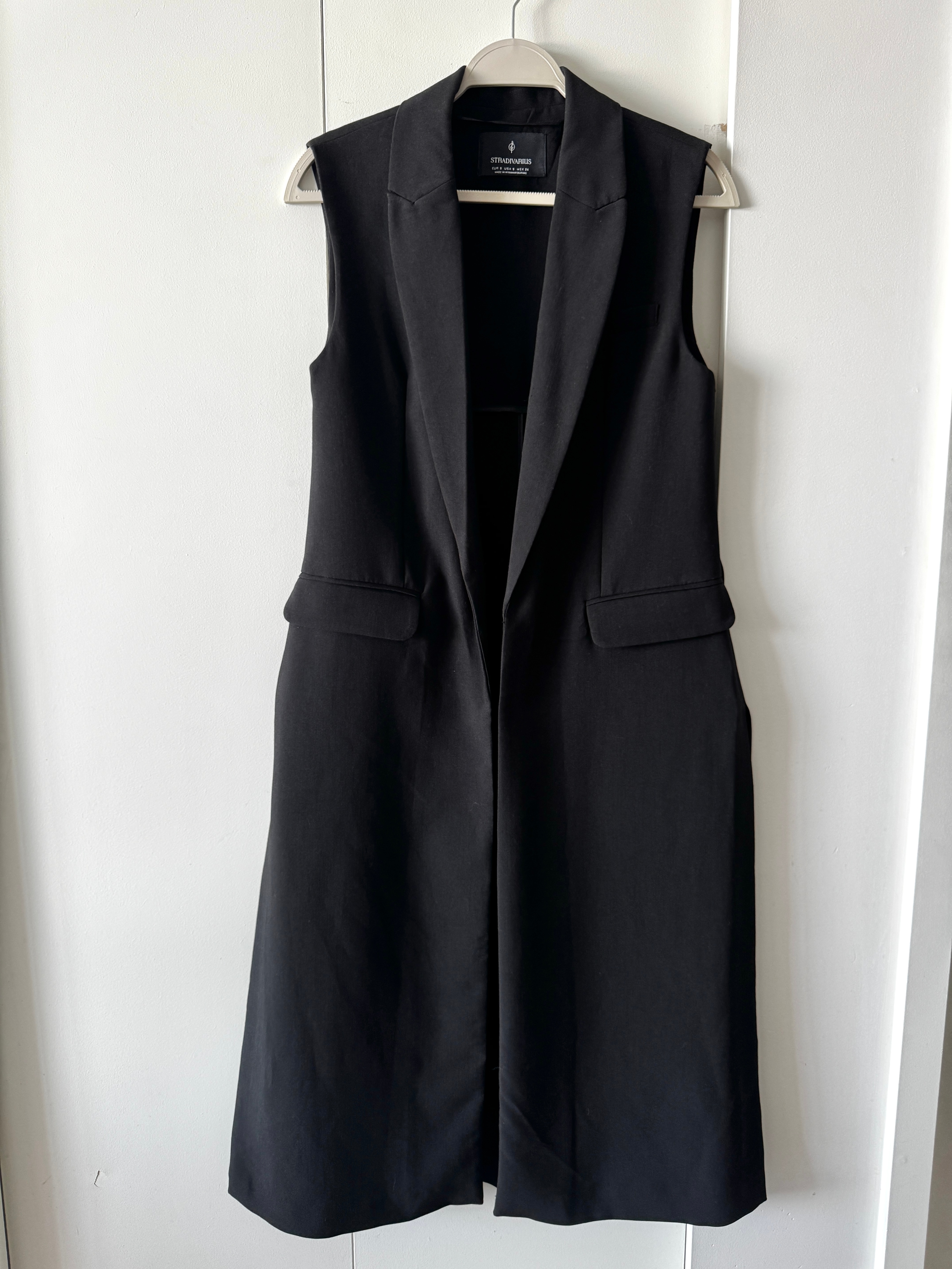 Stradivarius Long Tailored Vest – Size S.