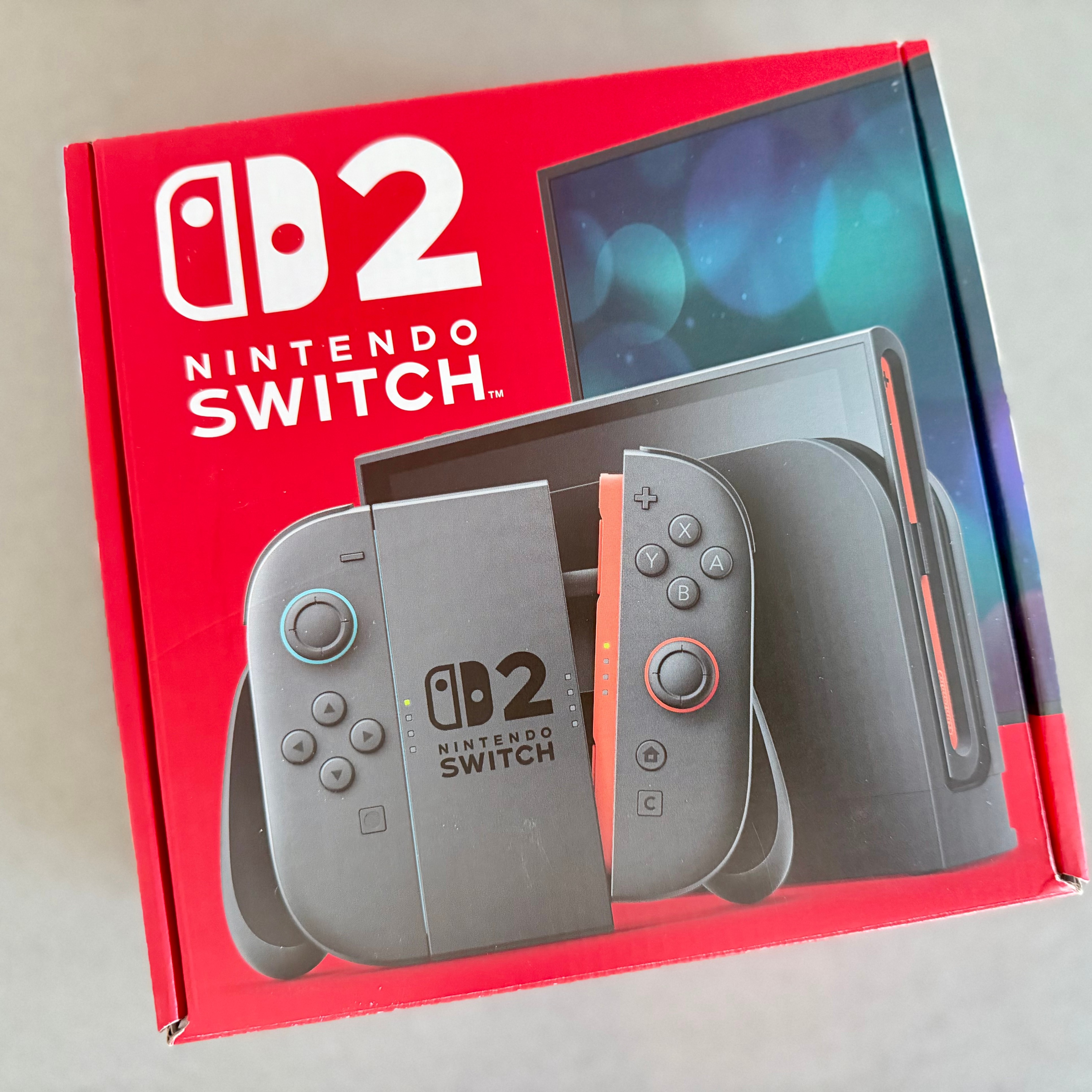 Nintendo Switch 2 + Case + 2 Games
