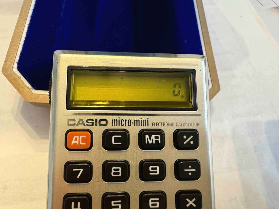 Vintage Casio micro-mini calculator 1970s / Calculatrice 1970 - photo 3