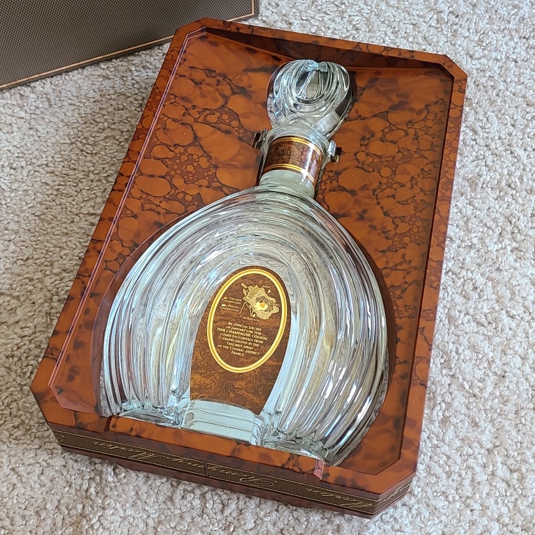 Remy Martin Extra Perfection Empty Bottle - photo 2