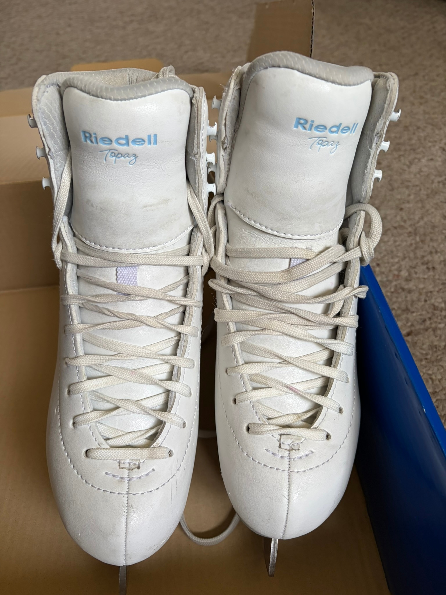 ⛸️ RIEDELL TOPAZ FIGURE SKATES – WOMEN’S SIZE 4D – $100 ⛸️ - photo 4