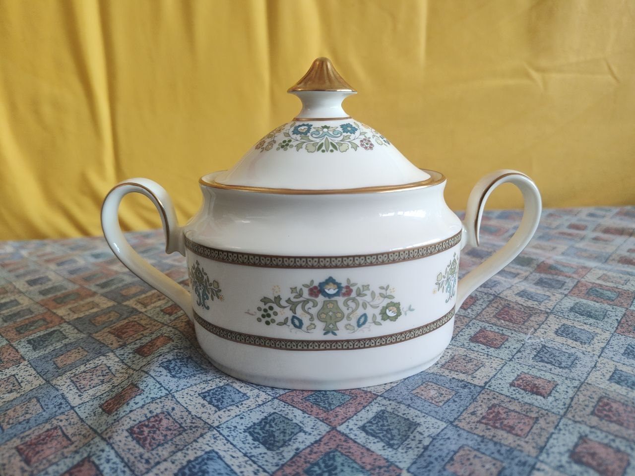 Vintage Minton Henley Fine Bone China Lidded Sugar Bowl – Made