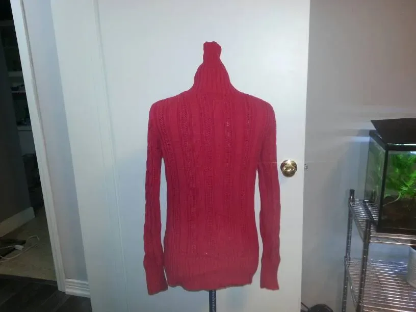 Amazing Cozy Red Button Up Turtle Neck Sweater Size Medium (L... - photo 5