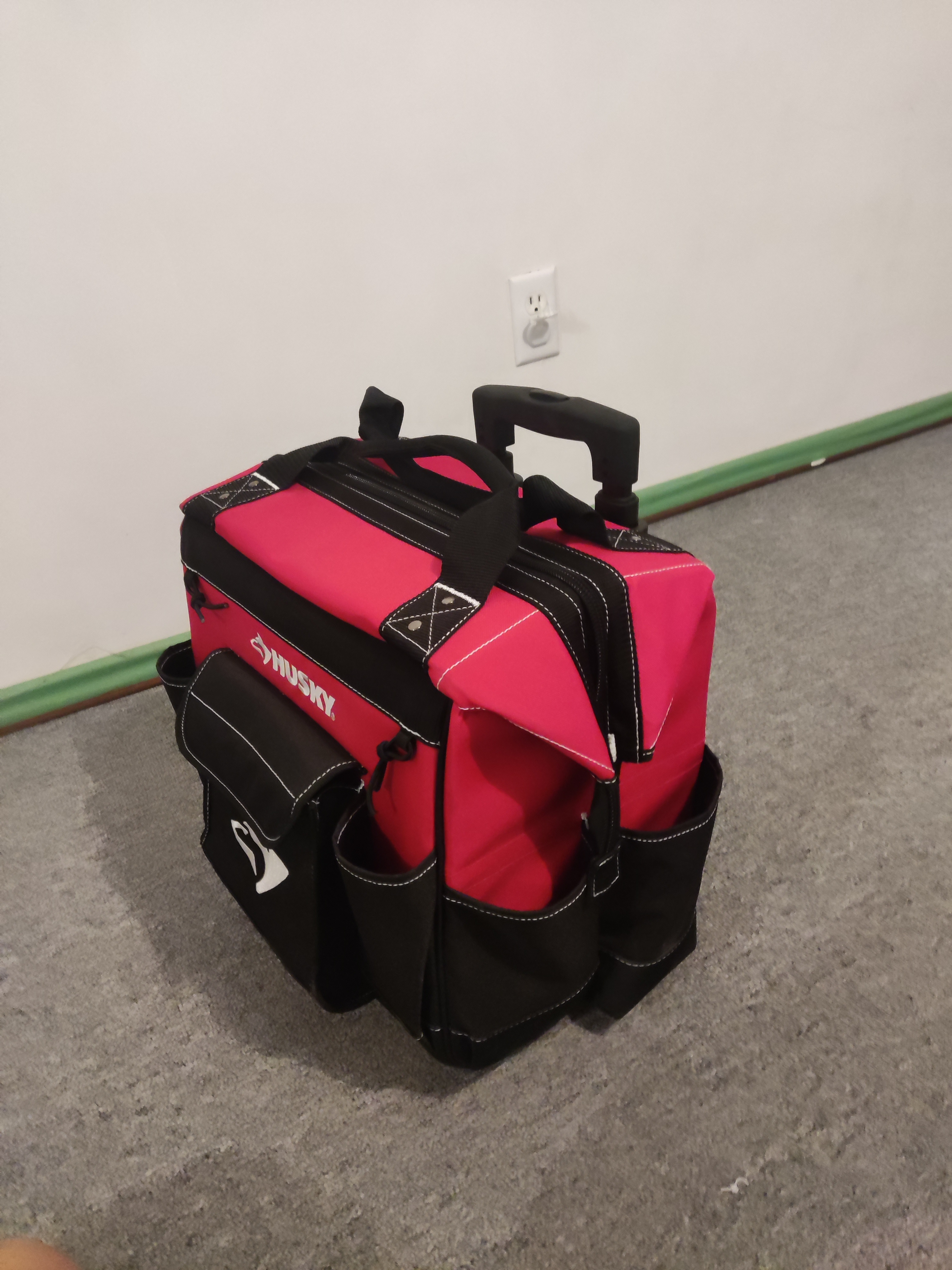 Like new Husky 14-inch Rolling Tool Tote - photo 2