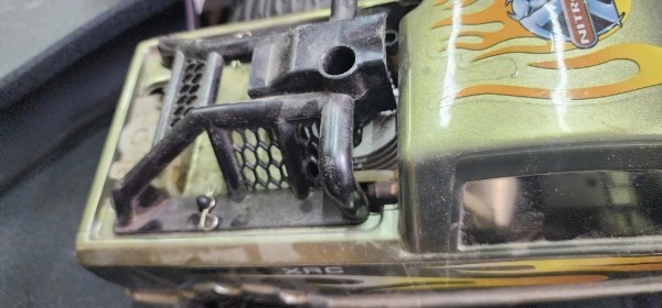 Nitro XRC Remote Control Monster Truck with Controllers and Fuel - photo 4