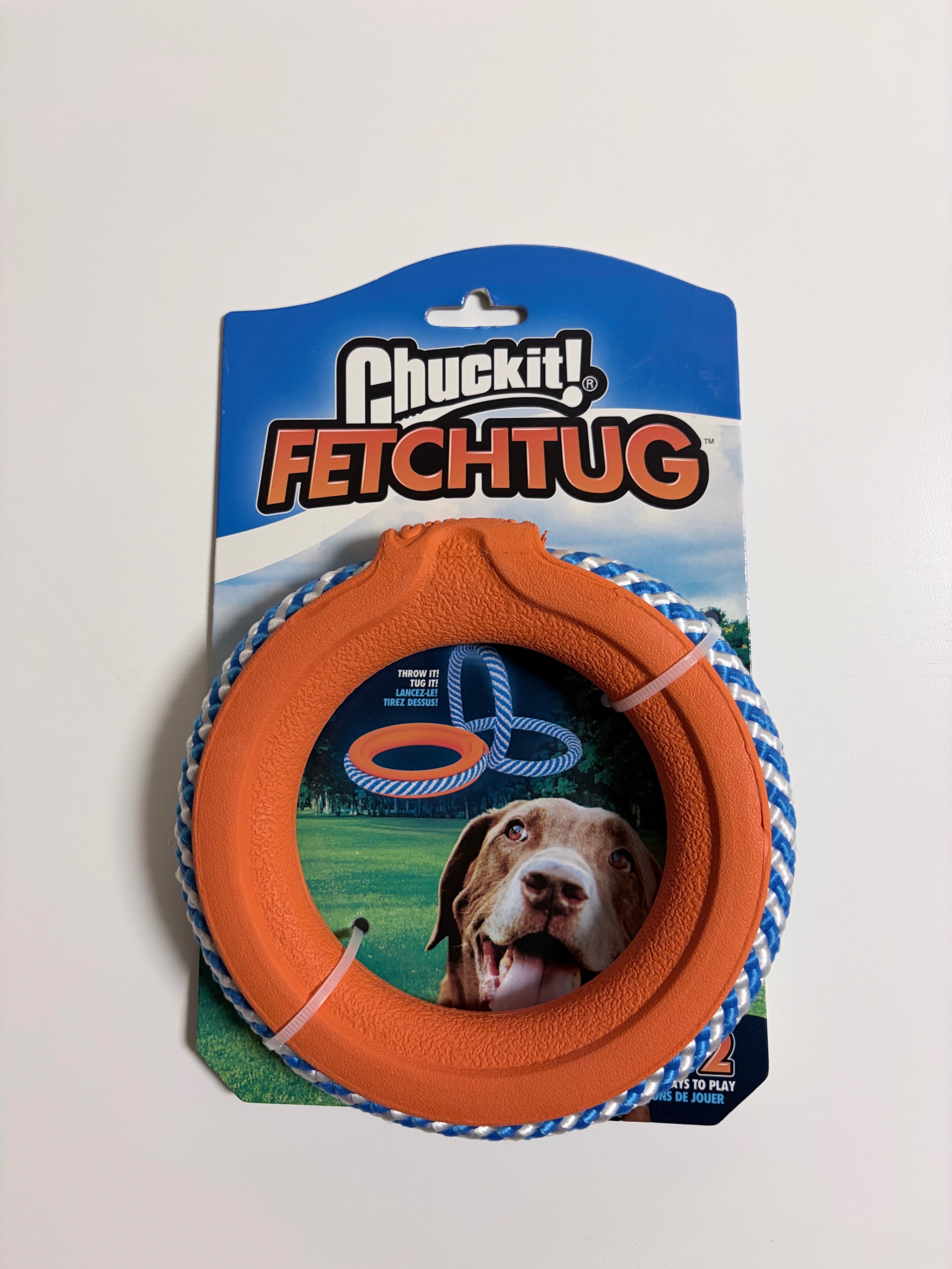 BRAND NEW Chuckit! FetchTug 2-in-1 Dog Toy Ring