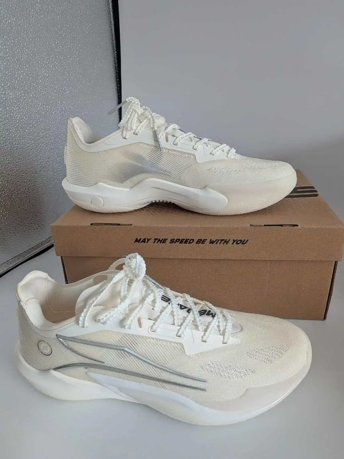 361 Degrees Men's Basketball Shoes Size 8.5 - photo 2