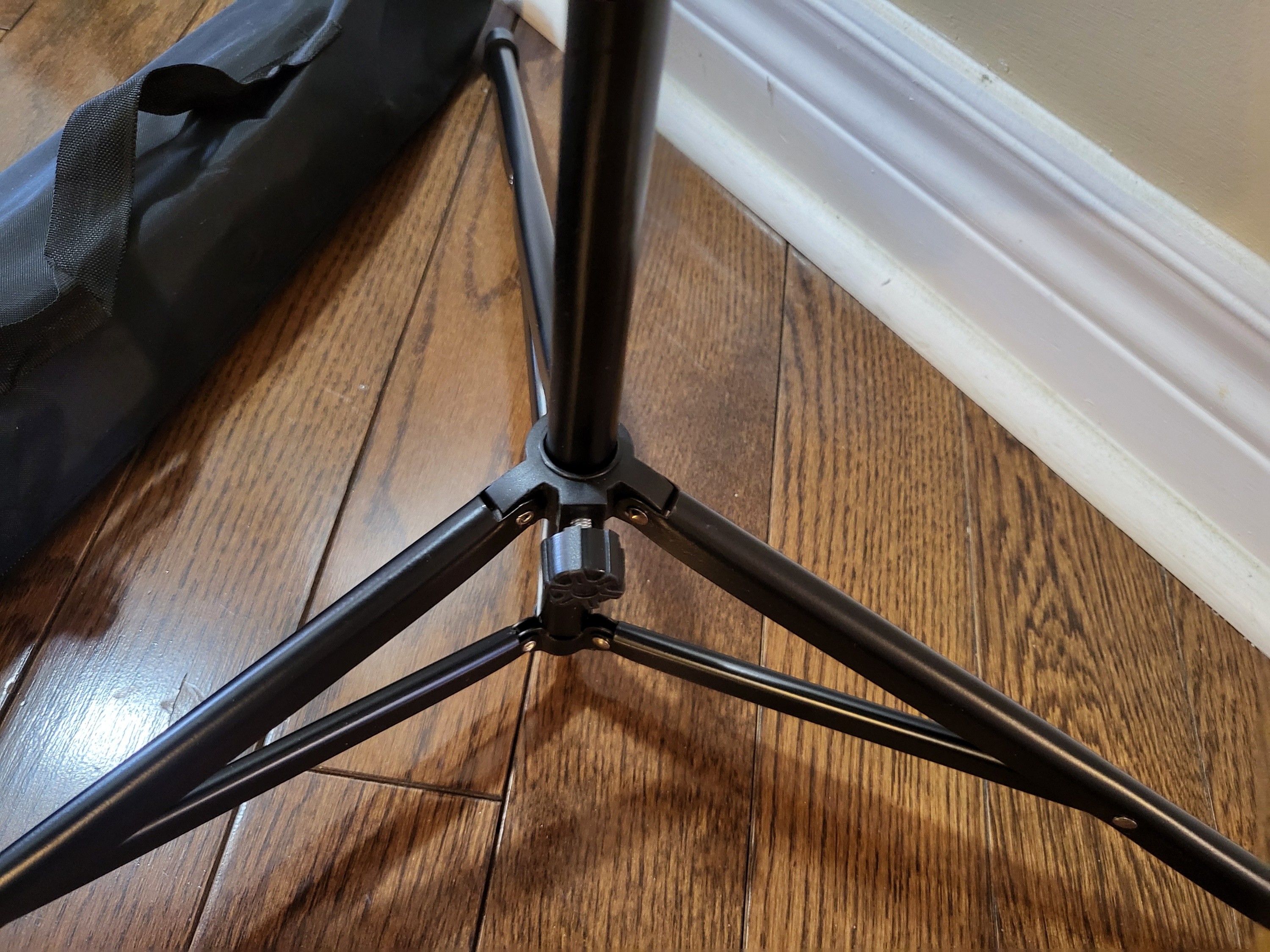 Adjustable Music Stand – Lightweight & Portable Brand New - photo 5