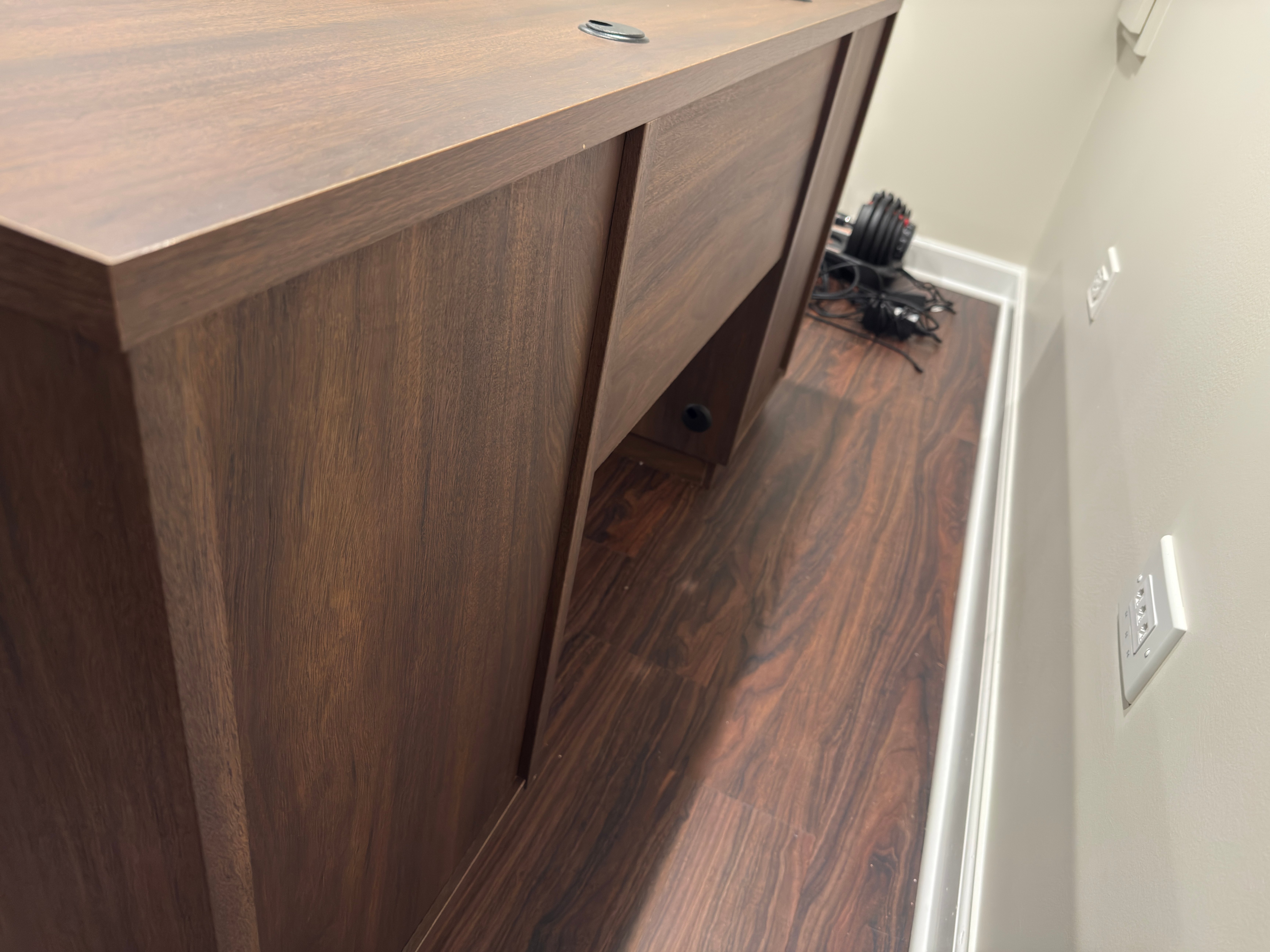 Sauder Englewood Computer Desk — Spiced Mahogany - photo 2