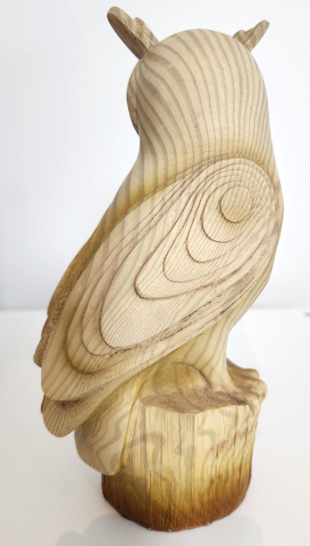 Great-Horned Owl Figurine on Stump - "Carved Wood Appearance" - photo 3