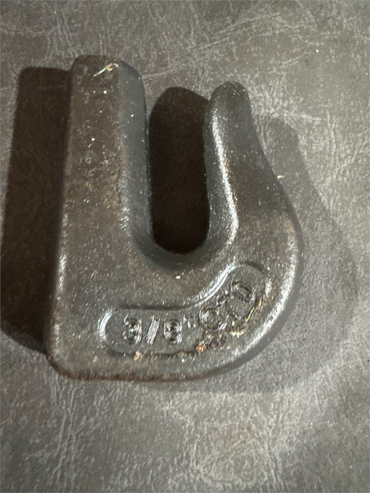 3/8" Weld-On Grab Chain Hook G70 – 6,600 lb WLL - photo 4