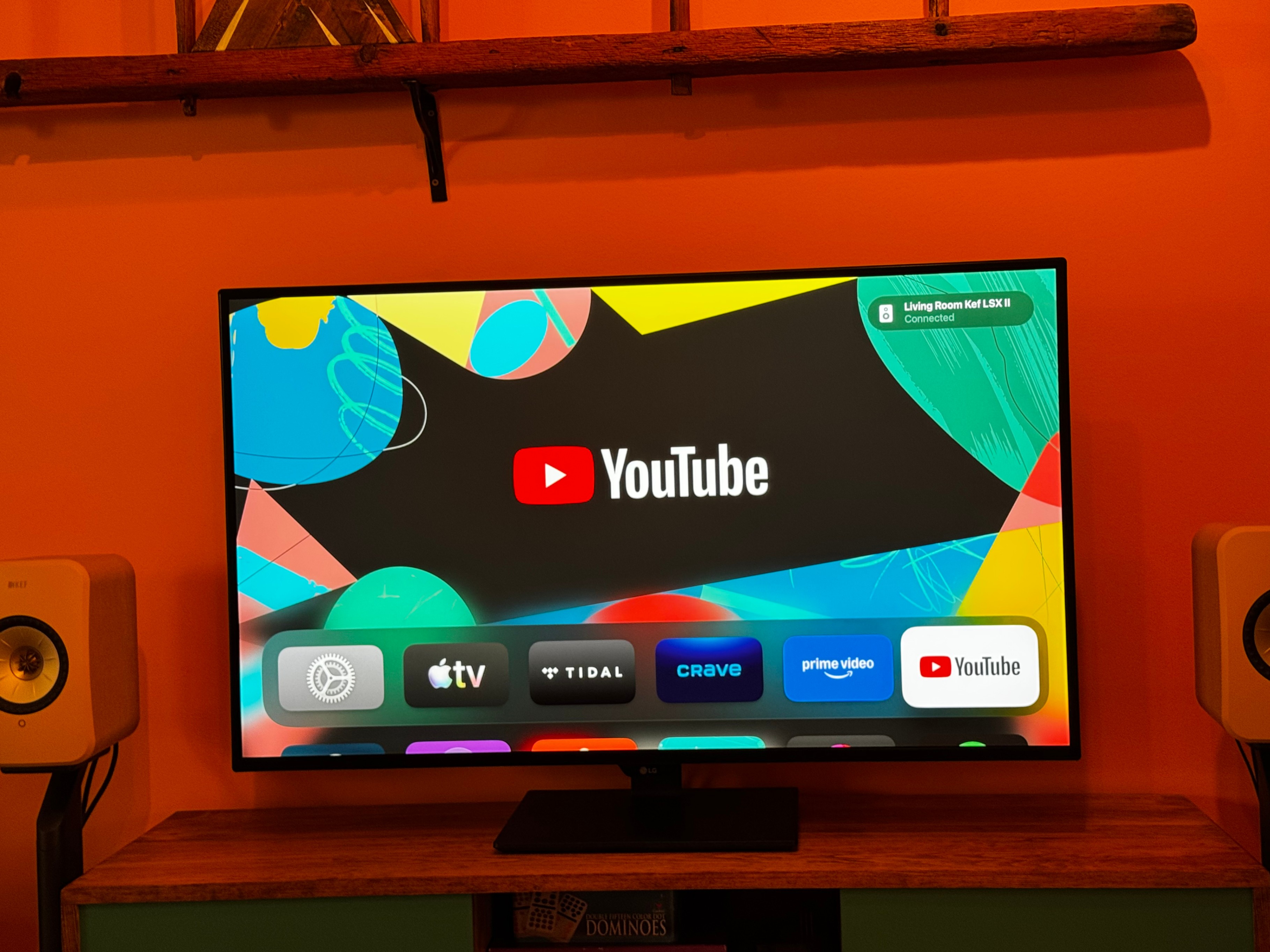 LG 43UN700-B 43" 4K UHD IPS Monitor