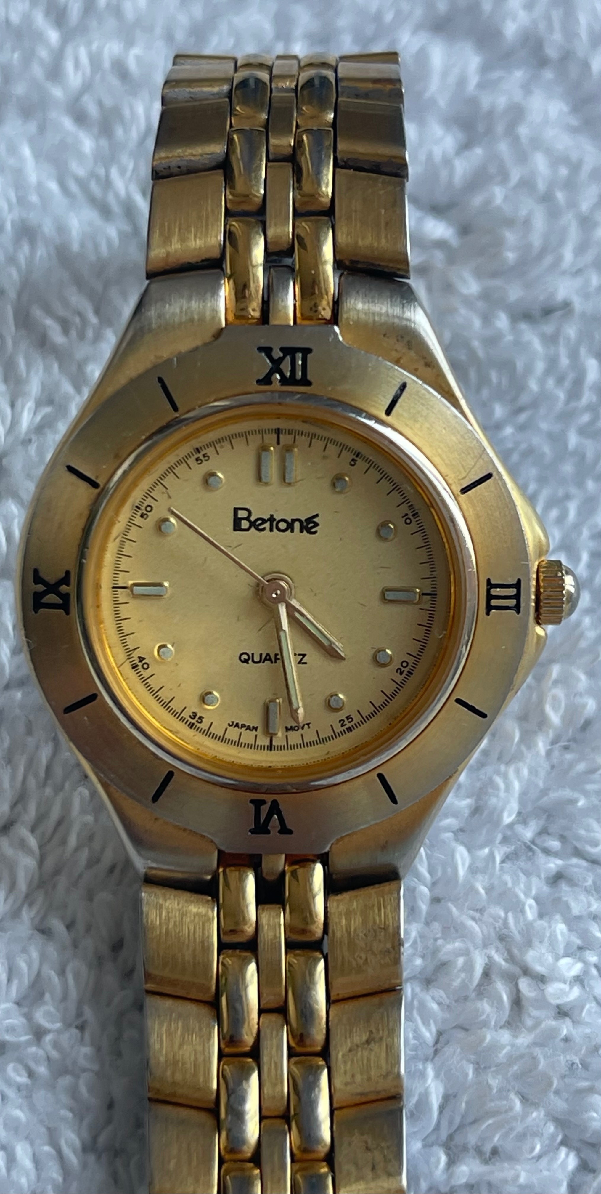 Vintage Betoné Two-Tone Roman Numeral Watch (Needs Battery) - photo 3