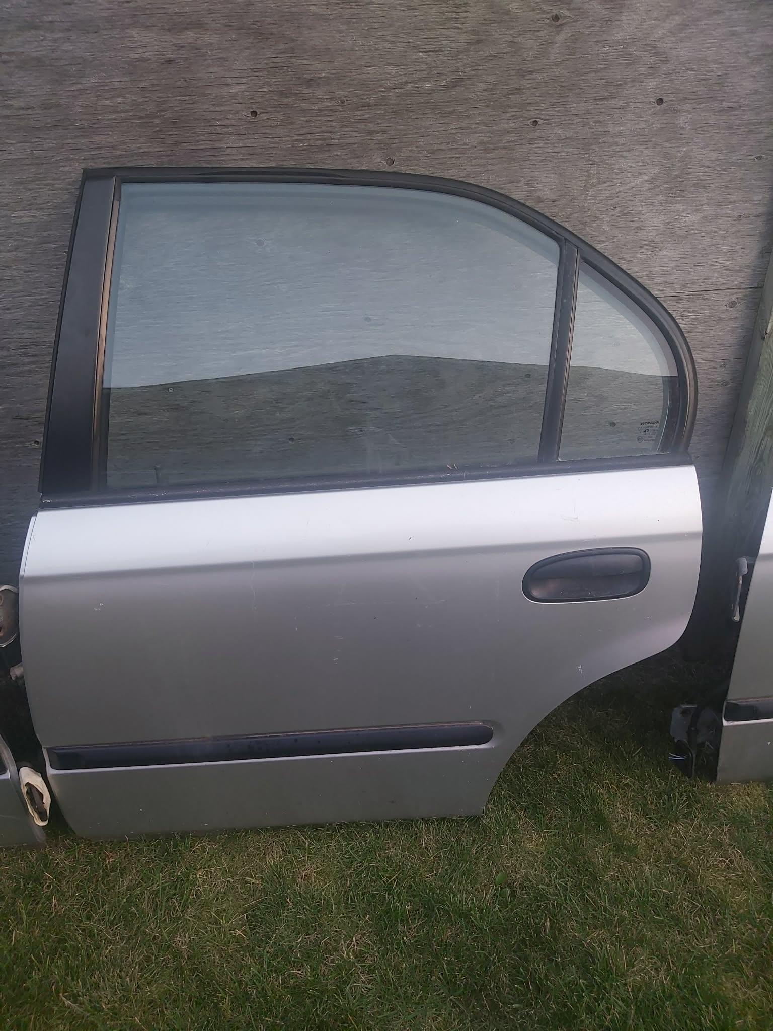 Silver Car Door - Civic - photo 2