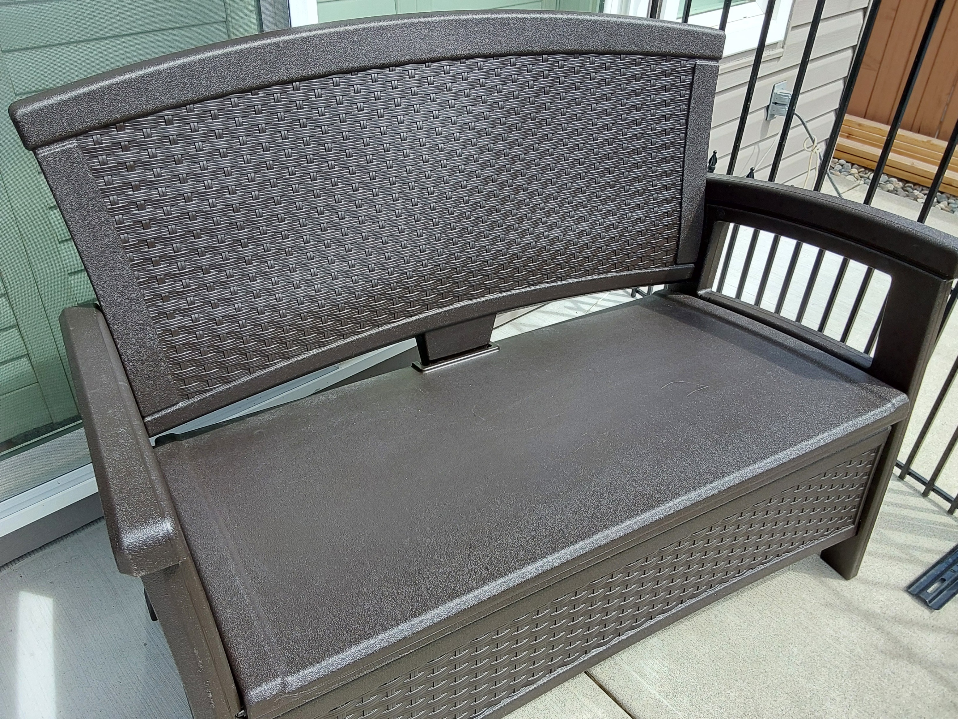 Suncast Elements Love seat with storage