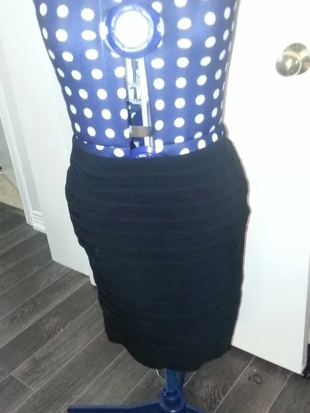 Ricki's Pencil Skirt Black, Size 6