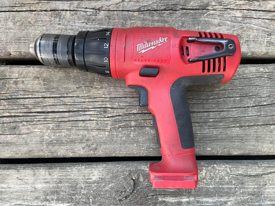 Milwaukee 14.4V Cordless Hammer Drill 0617-20
