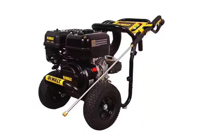 DEWALT 4400 PSI Gas Pressure Washer - New - 4.0 GPM