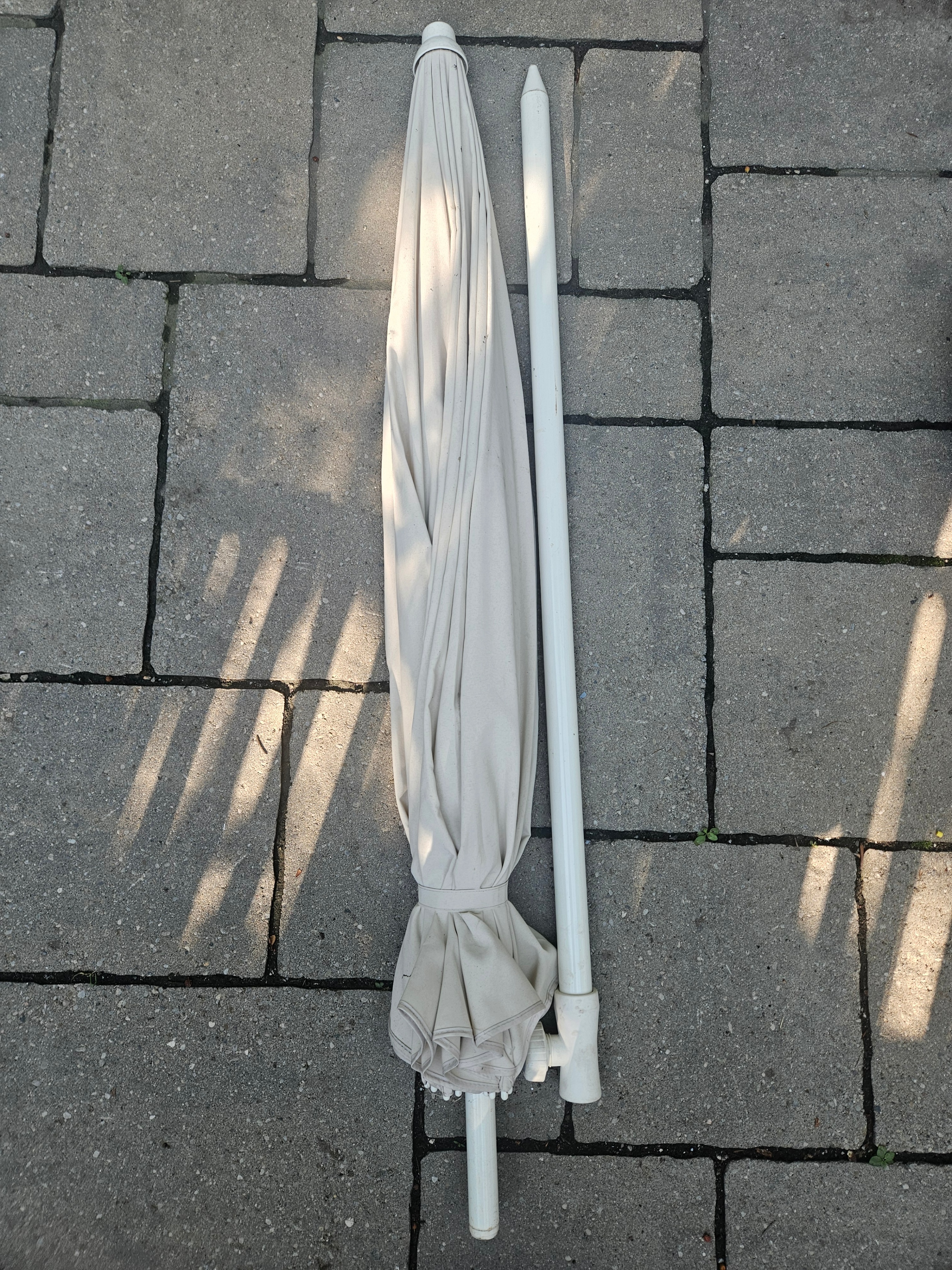 IKEA Outdoor Umbrella + Base - photo 2