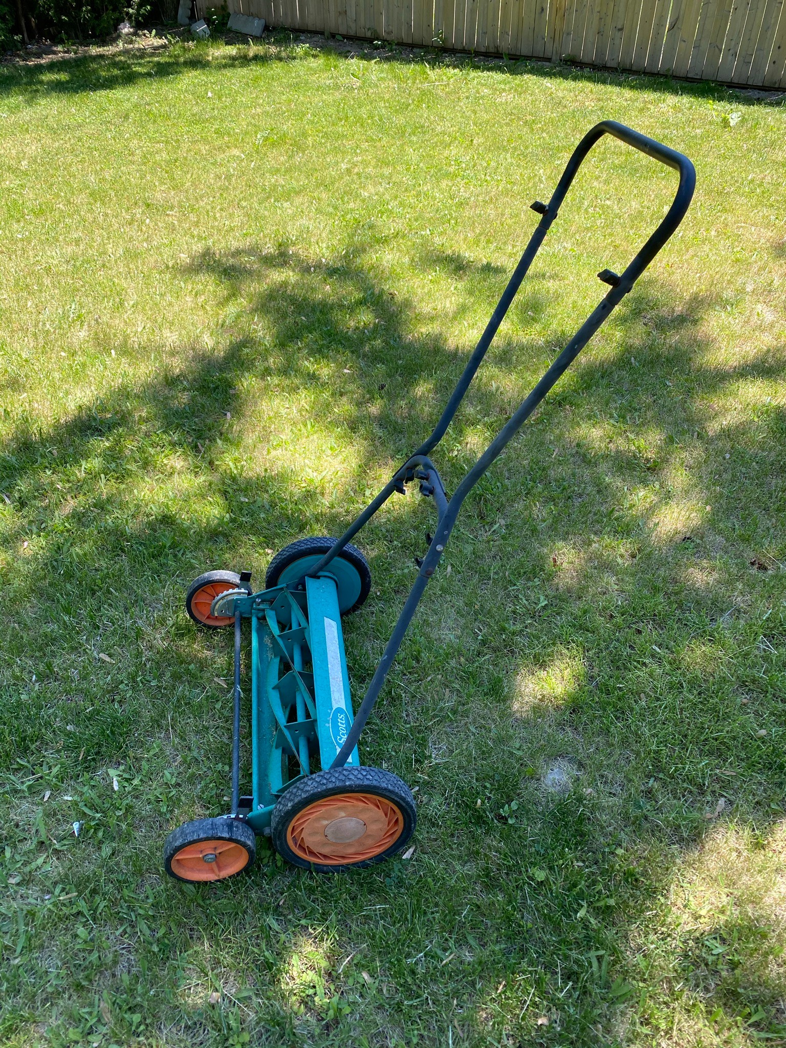 Scotts Lawn Mower
