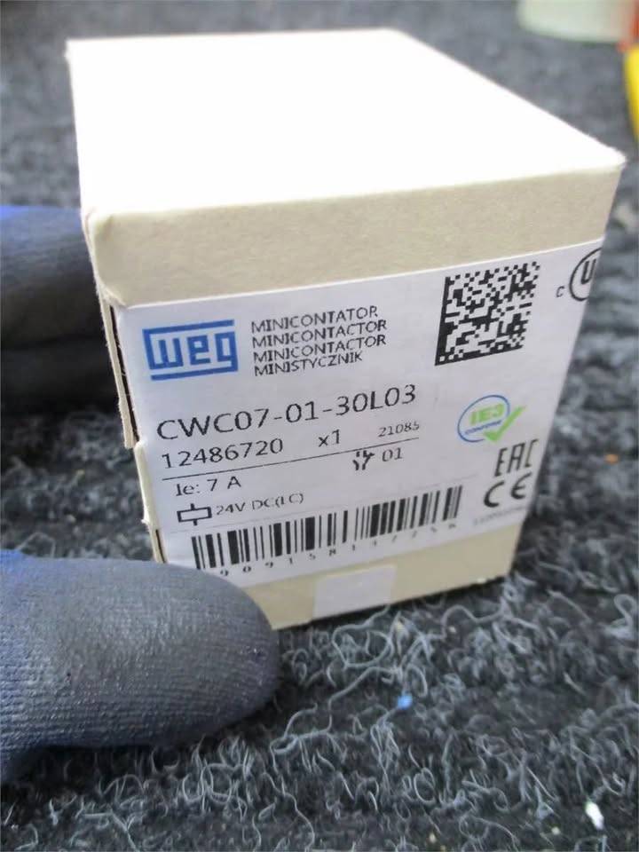 WEG Electric Mini-Contactor Model #:CWC07-01-30L03 - photo 3