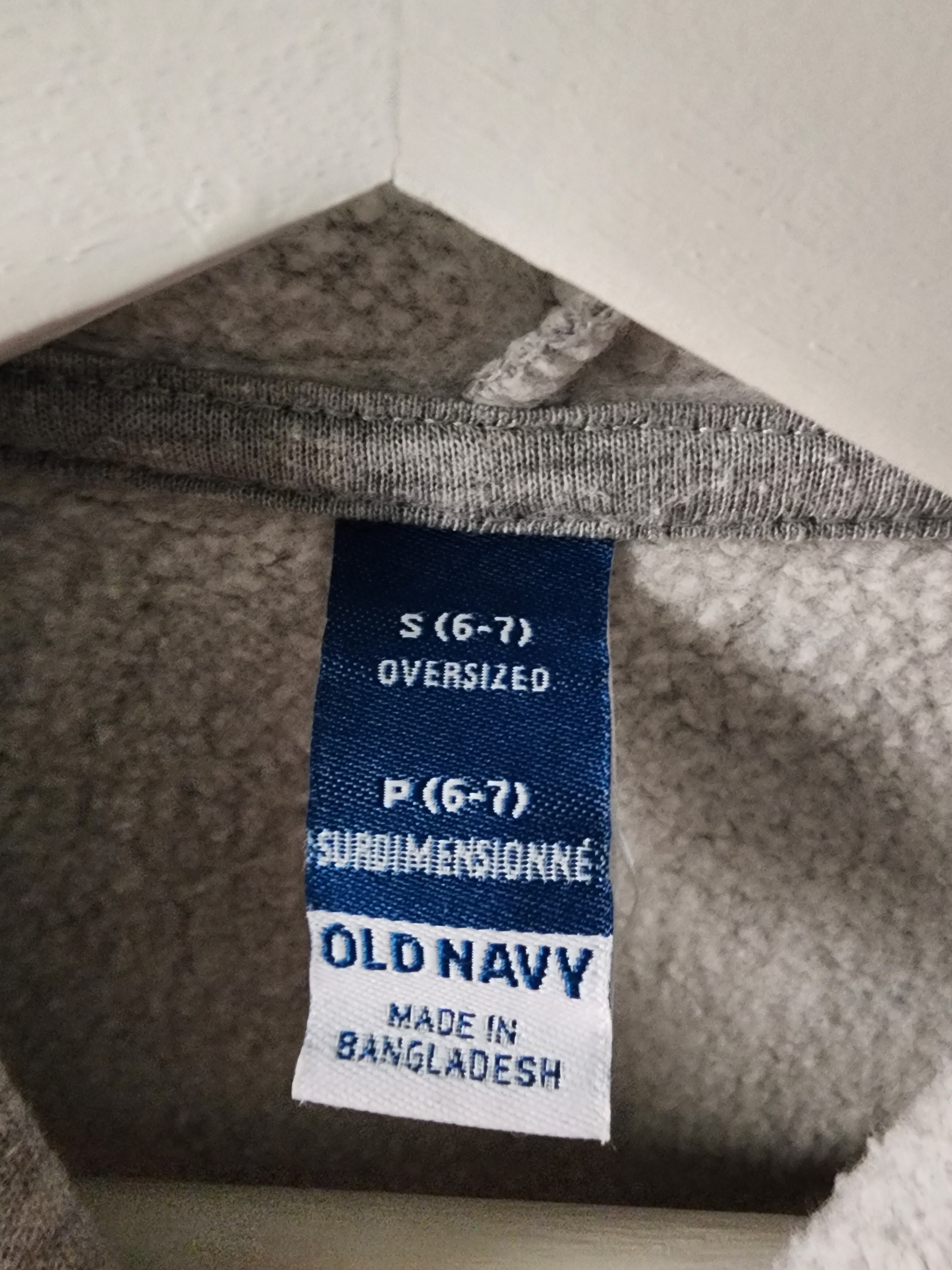 Kids age 6-7 small hoodie - photo 2
