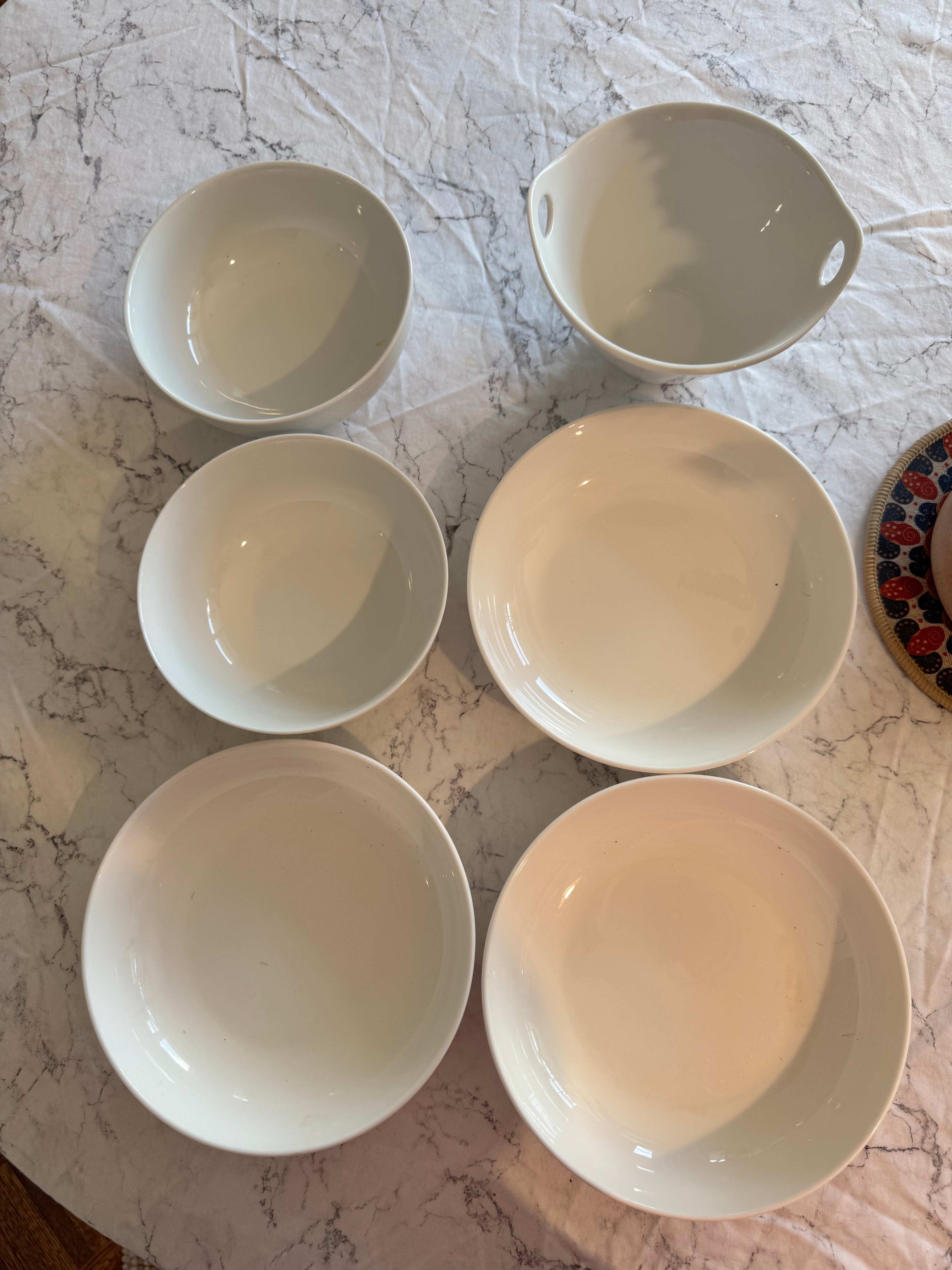 Dinner plates and bowls 7 pcs - photo 4