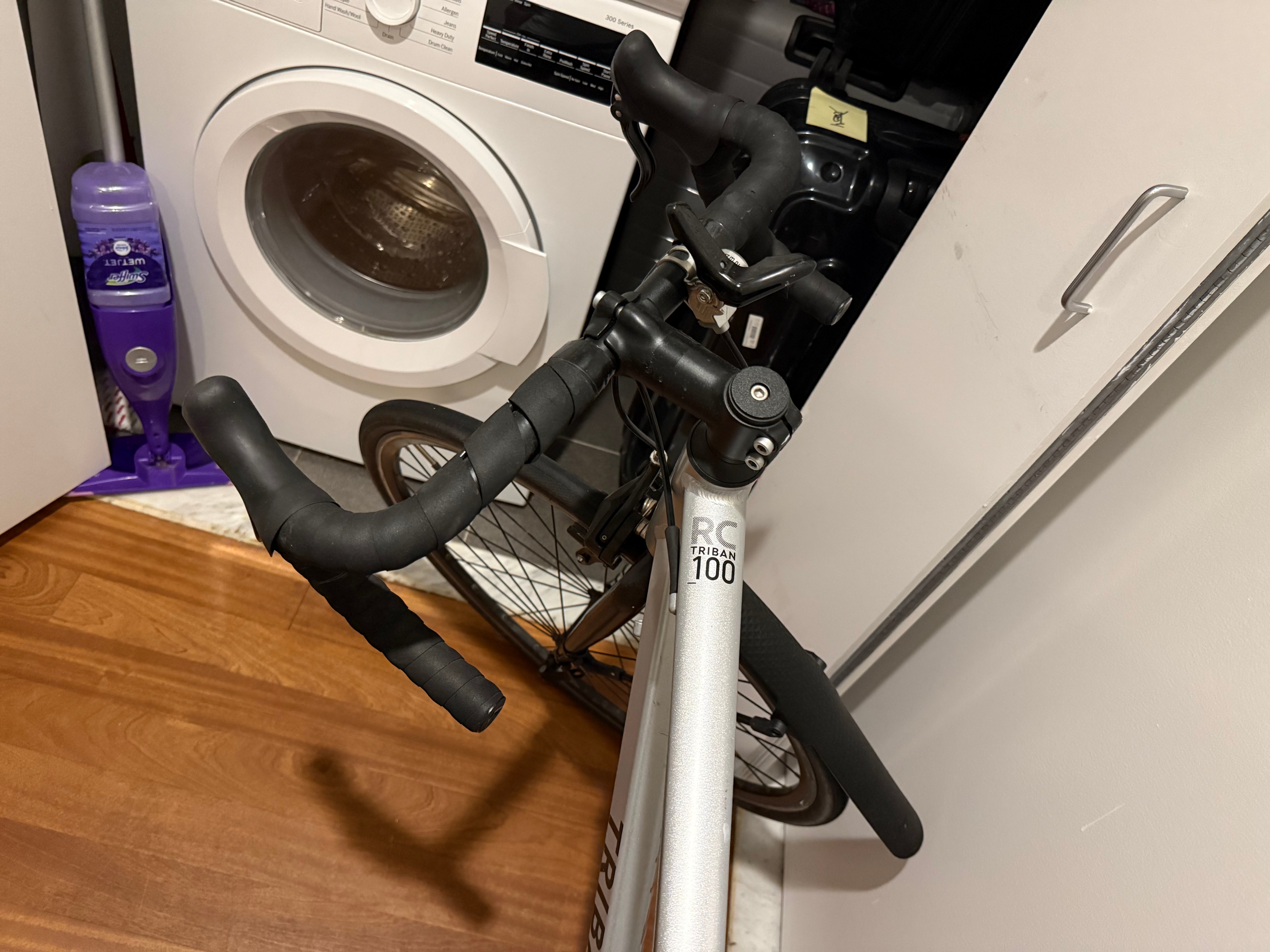 Decathlon Triban RC 100 Road Bike – Commuter Bundle - photo 2