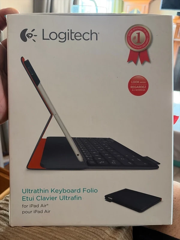 Logitech Ultrathin Keyboard Folio for iPad Air