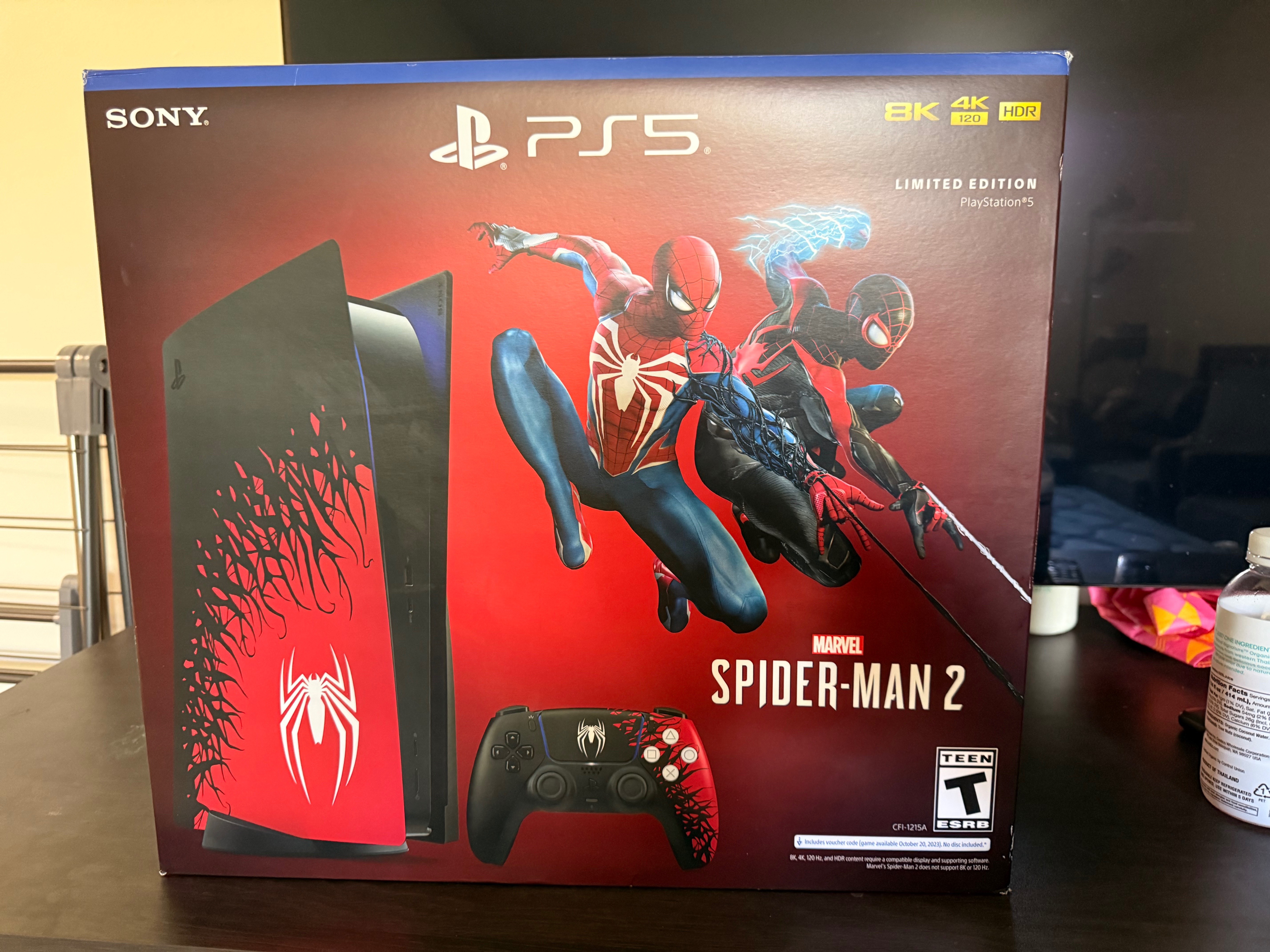 🕷️🕸️ Limited Edition Spider-Man 2 PS5 Bundle (825GB) 🎮✨