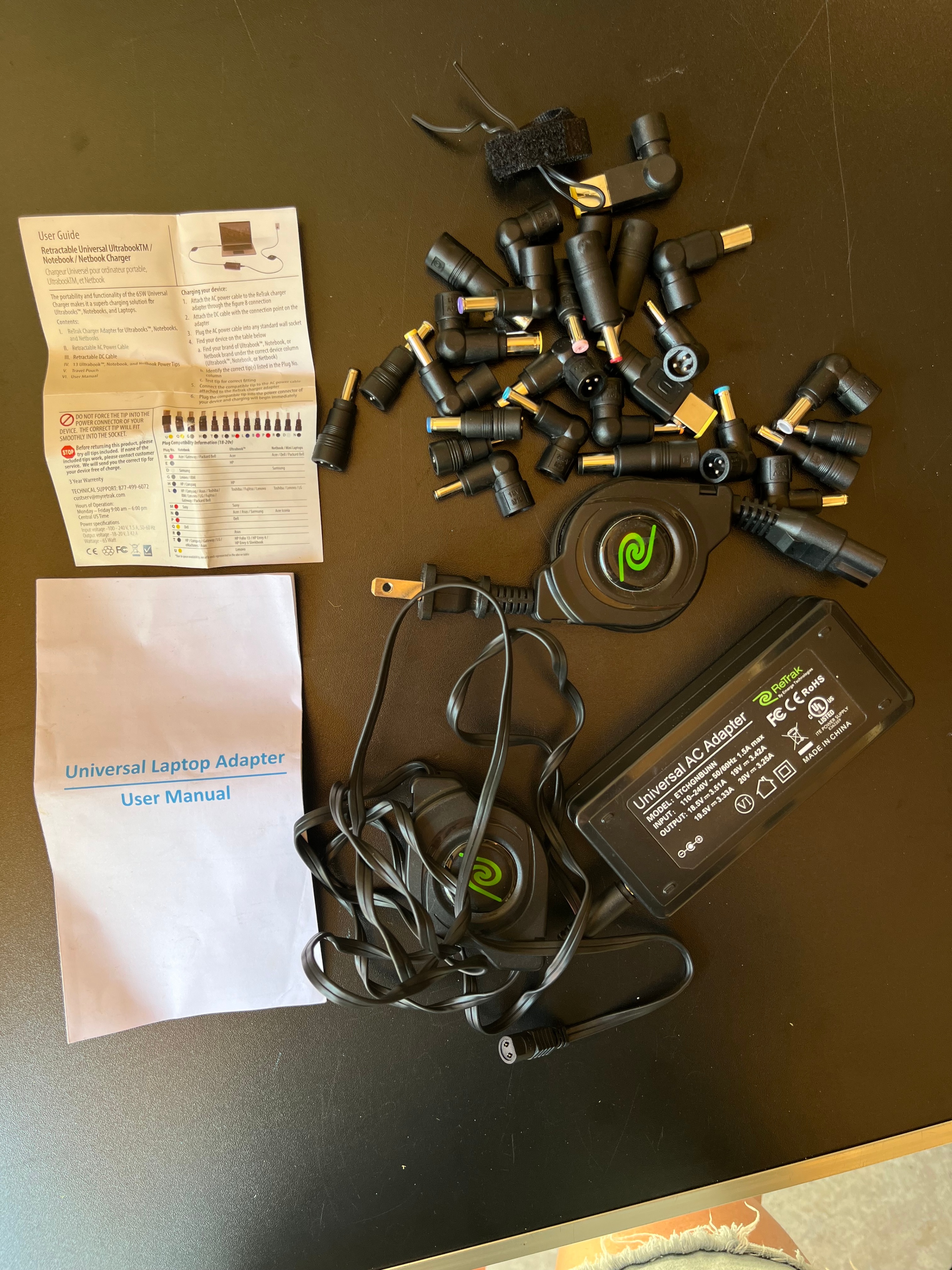 ReTrak Retractable Universal Laptop Charger