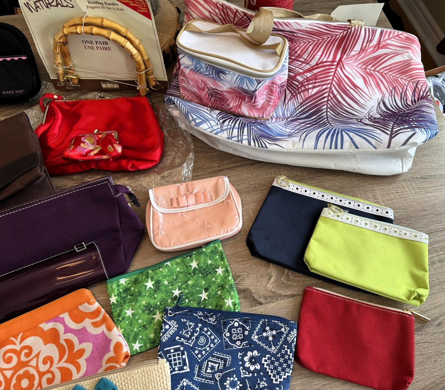 Handbags, totes & pouches Lot / Lot de 18 bourses, sacs, etc - photo 3