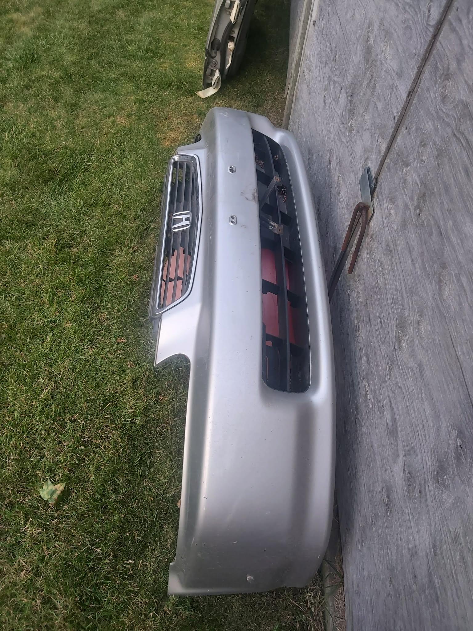 1998 Honda Front Bumper - photo 2