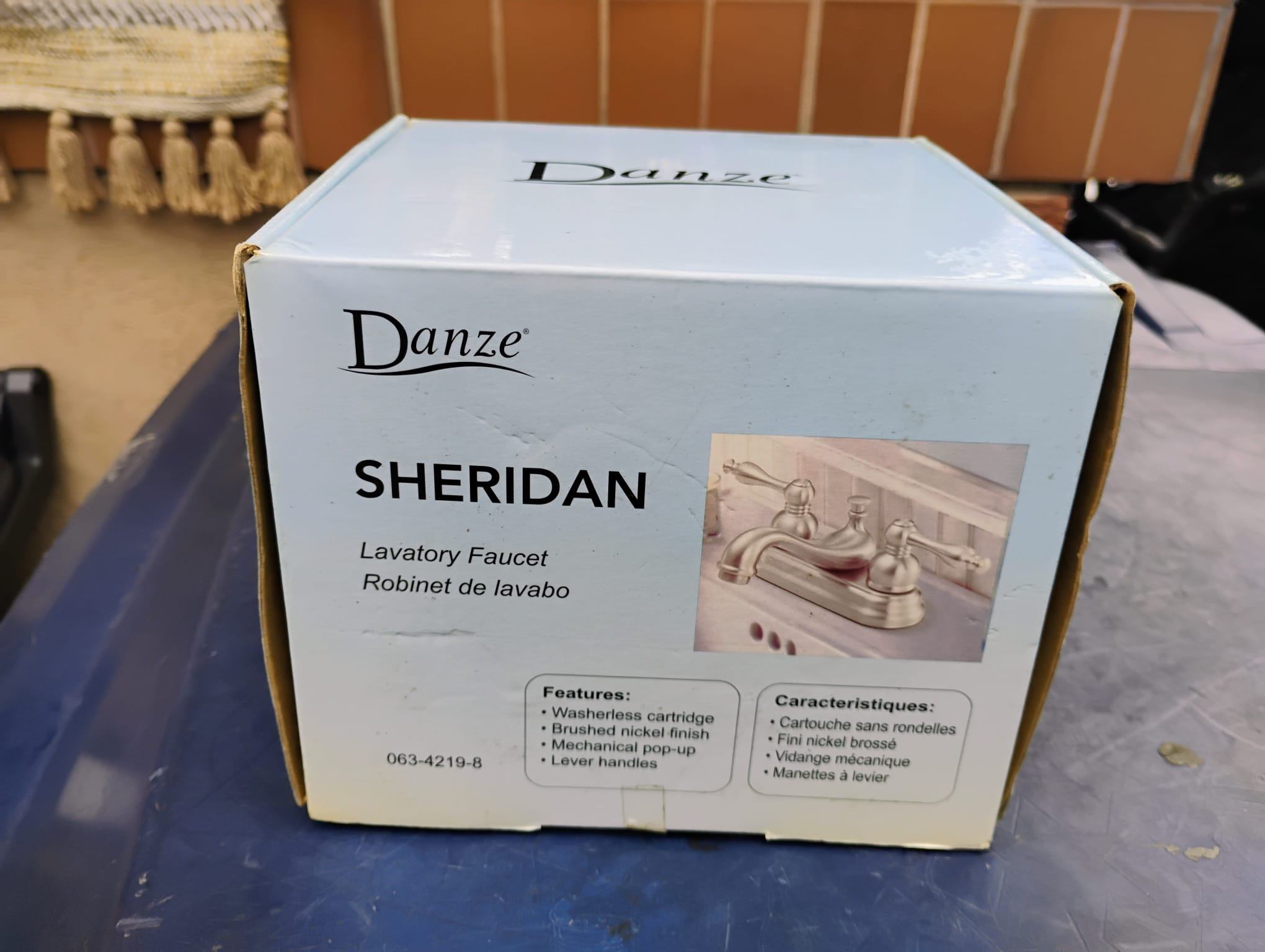 Danze Sheridan Series 2-Handle Lavatory Faucet - photo 2
