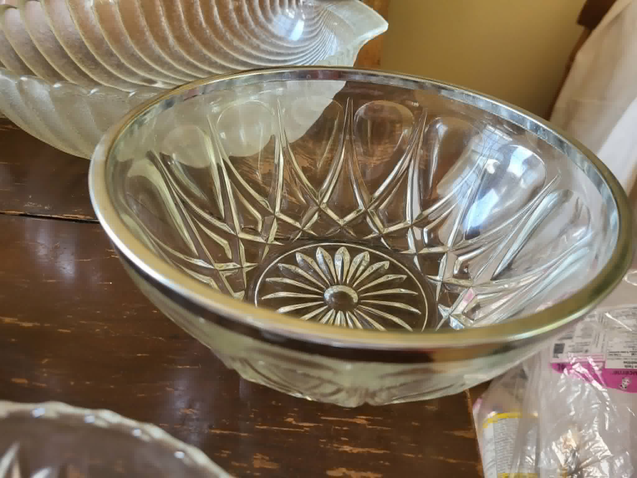 Vintage 1970s crystal serving dishes - photo 3