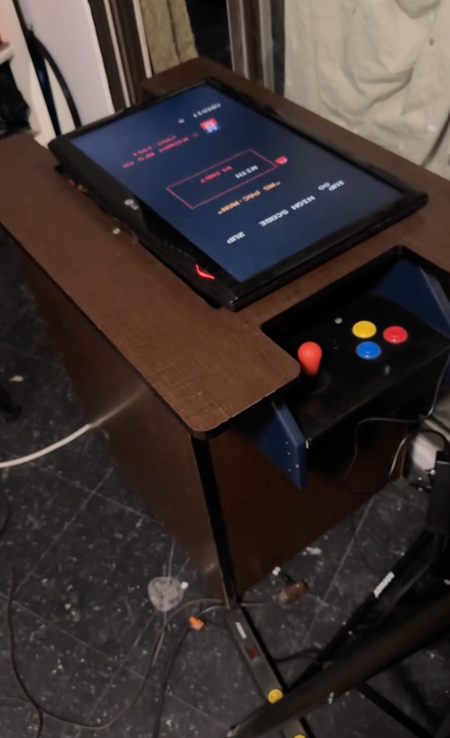 Game Console table, Cocktail Arcade. 2 players. - photo 4