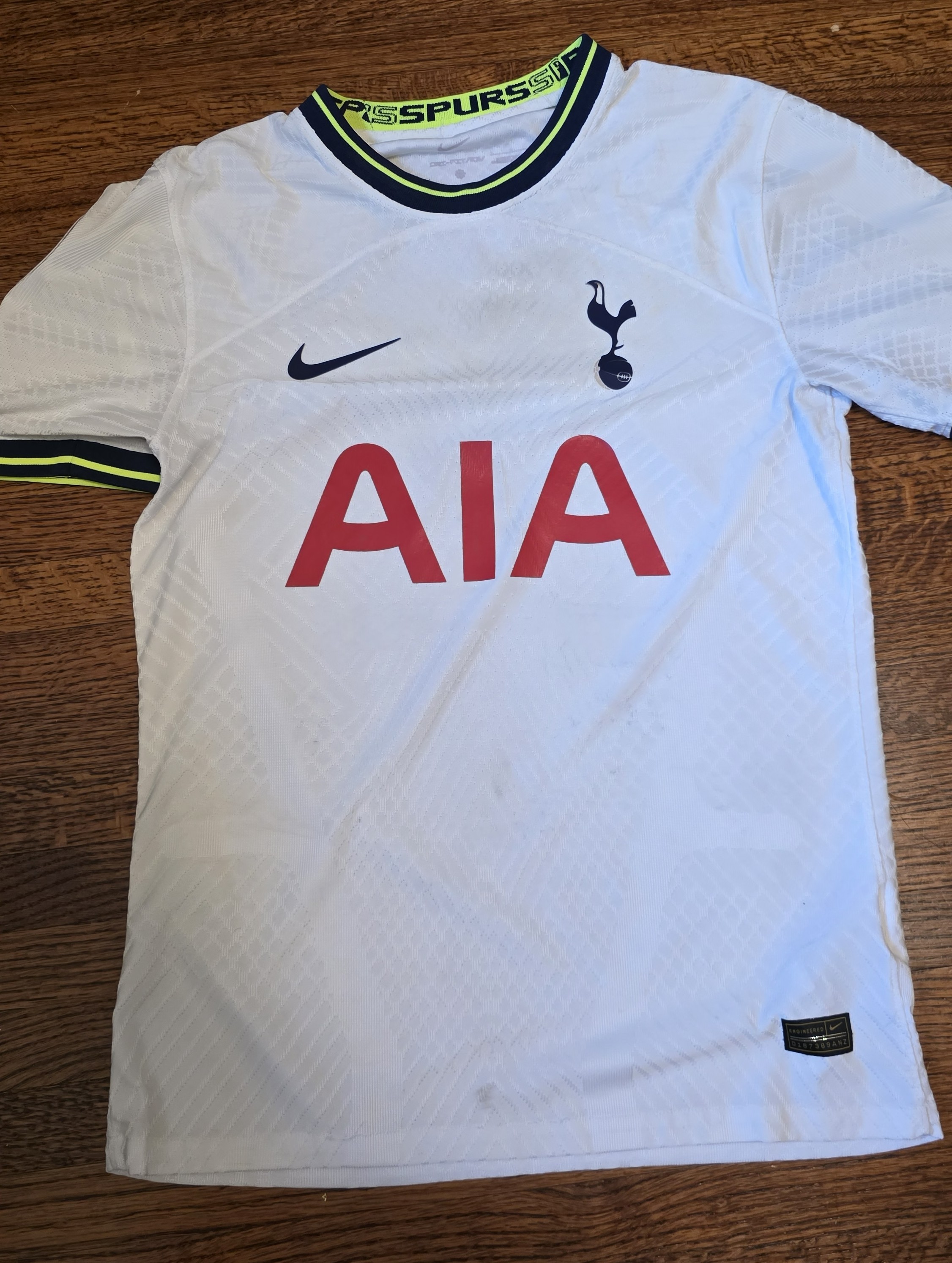 Tottenham jerseys- both for $5 - photo 3