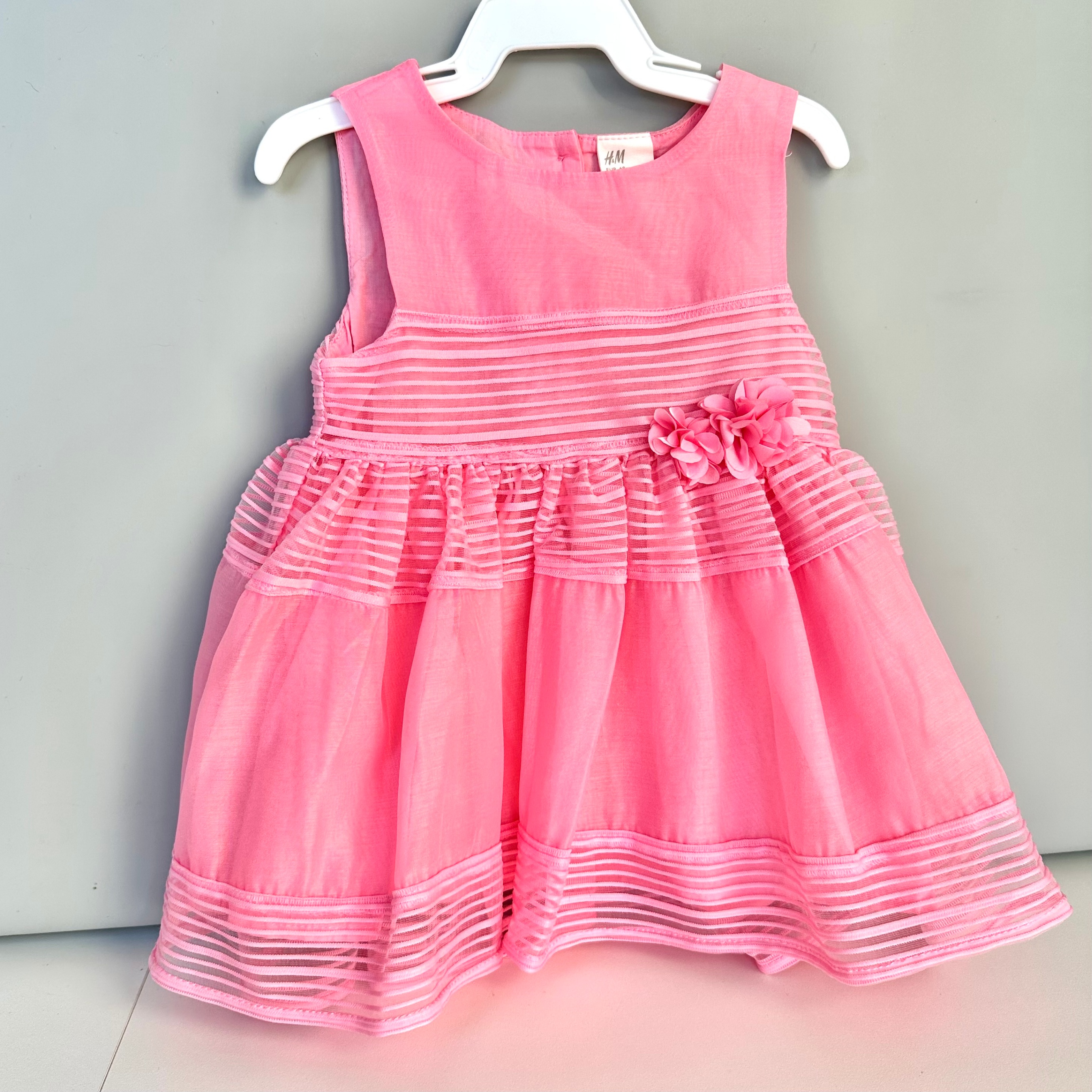 Baby Girl Dress - H&M - 4-6 Months