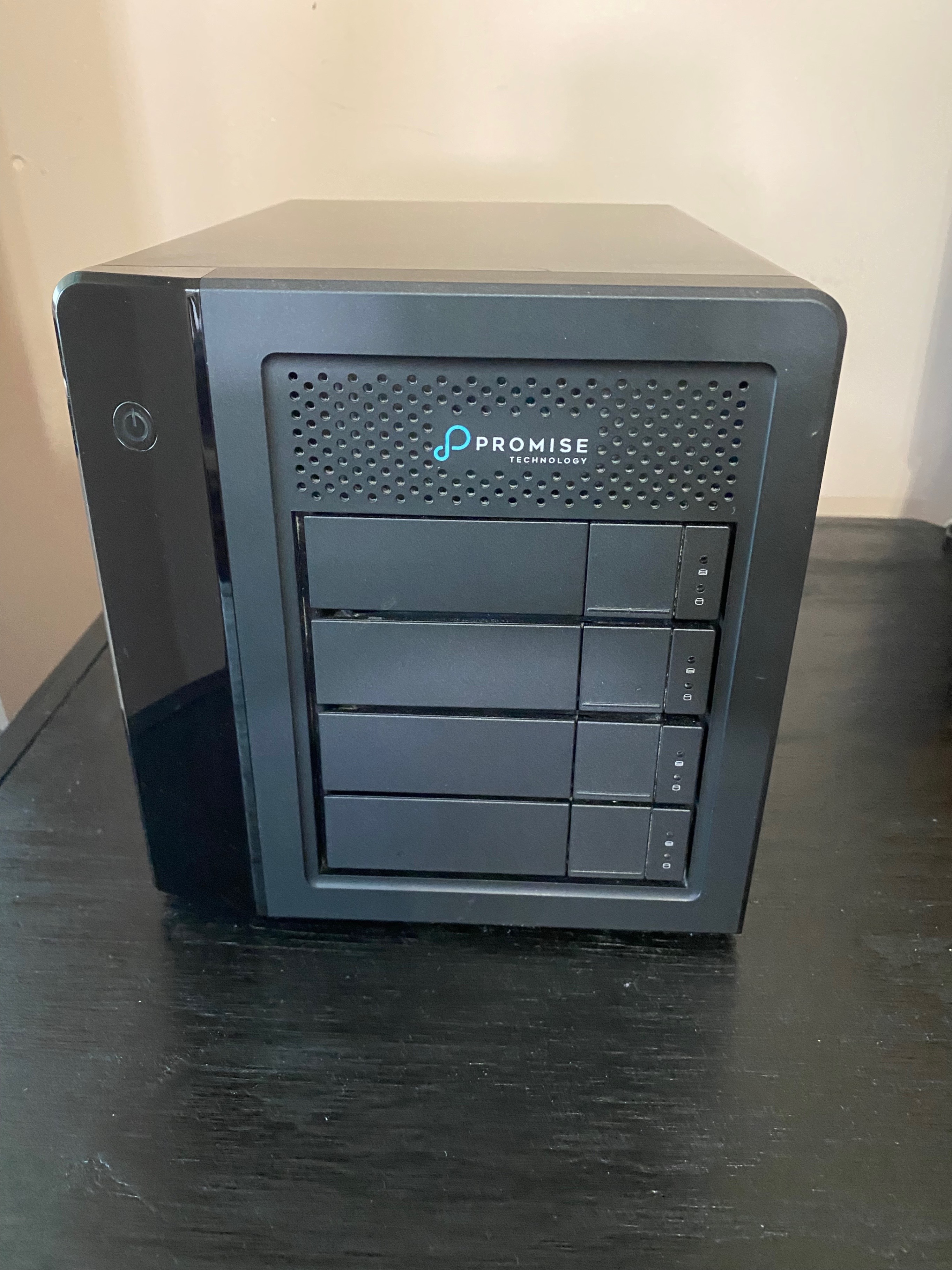 Promise Pegasus3 R4 12TB Thunderbolt 3 RAID Array (4 x 3TB)