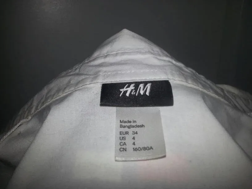 Short Sleeved White Button Up Shirt - H&M (Size 4, Fits Small) - photo 4