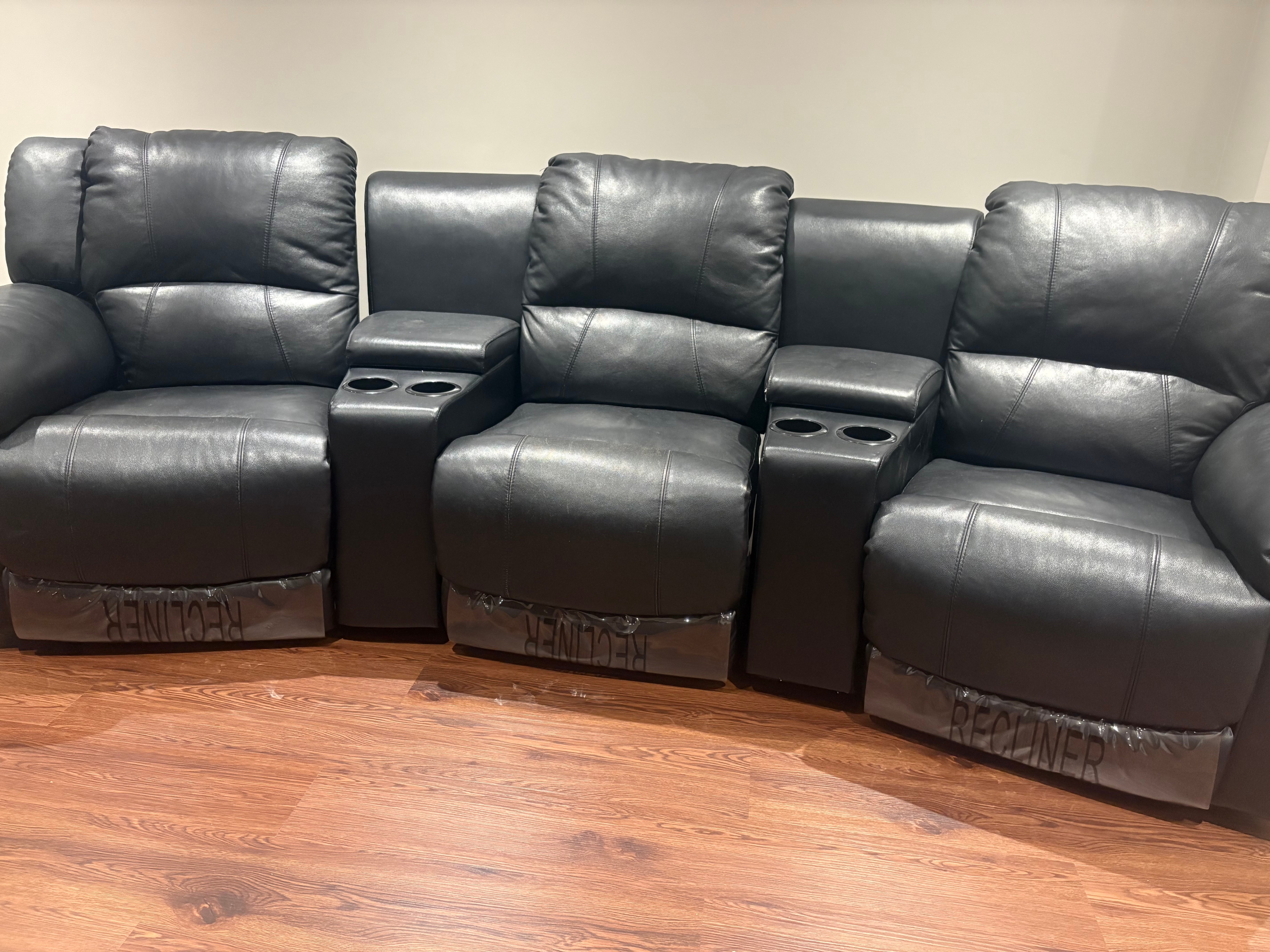 Black 3-Seater Black home theatre seat