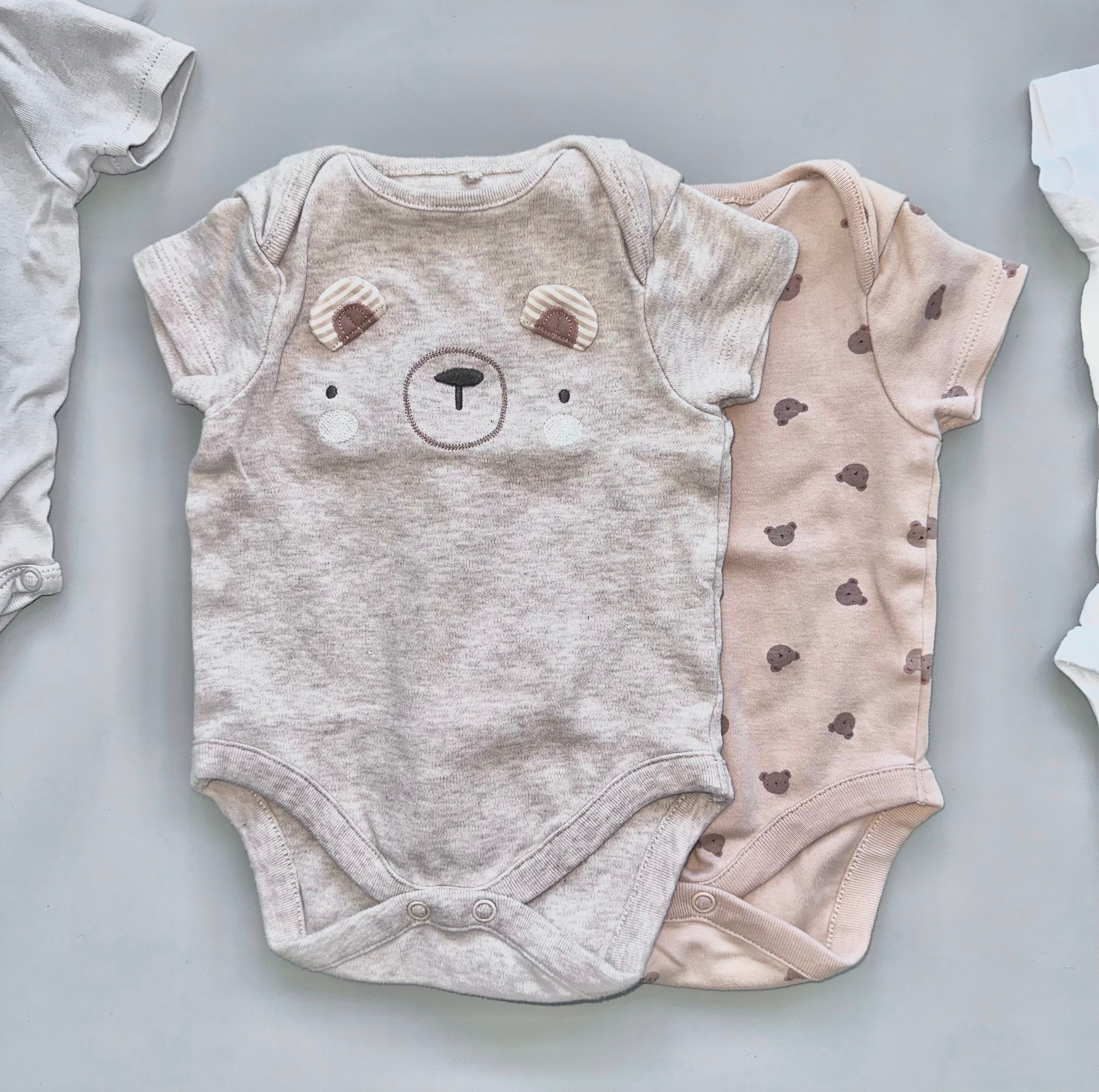 Baby Short Sleeve Bodysuits Tees Bundle - Newborn - photo 2