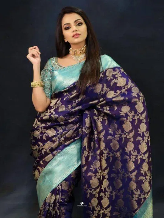 Navy Blue and Teal Woven Silk Saree - photo 2
