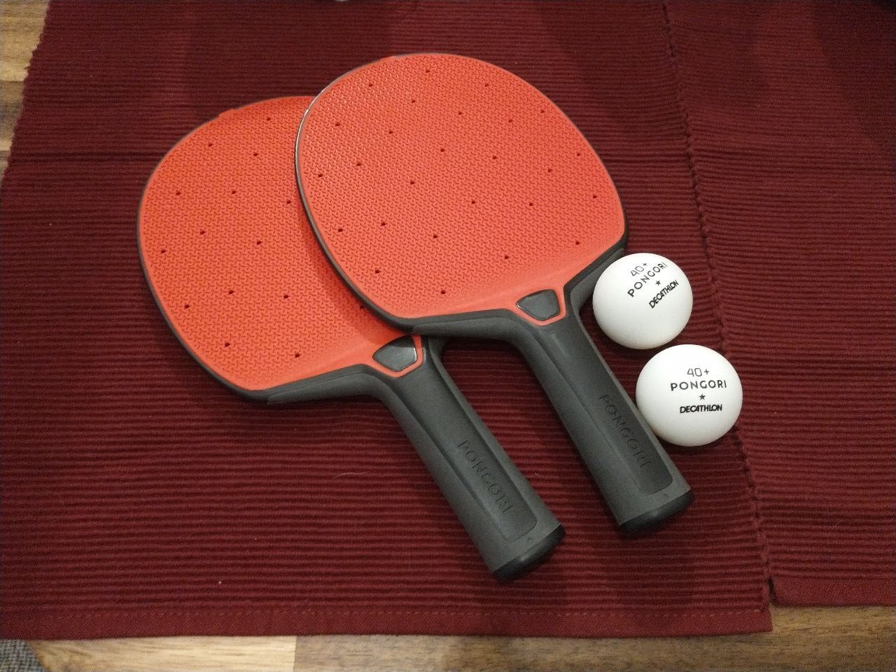 Table tennis set with 2 paddles - unused