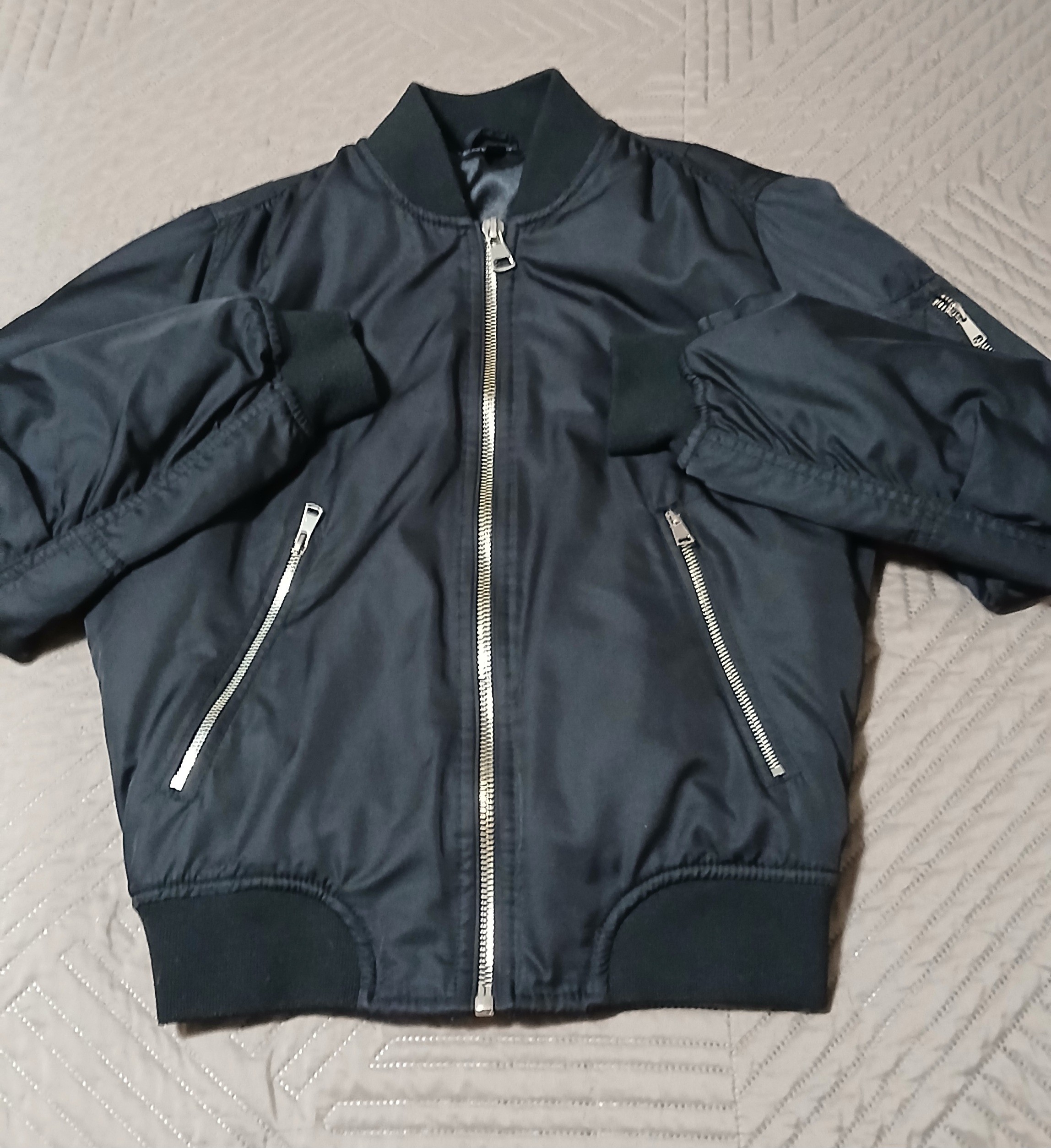 Women's Top Shop Black Bomber Jacket Size 4, Like New.