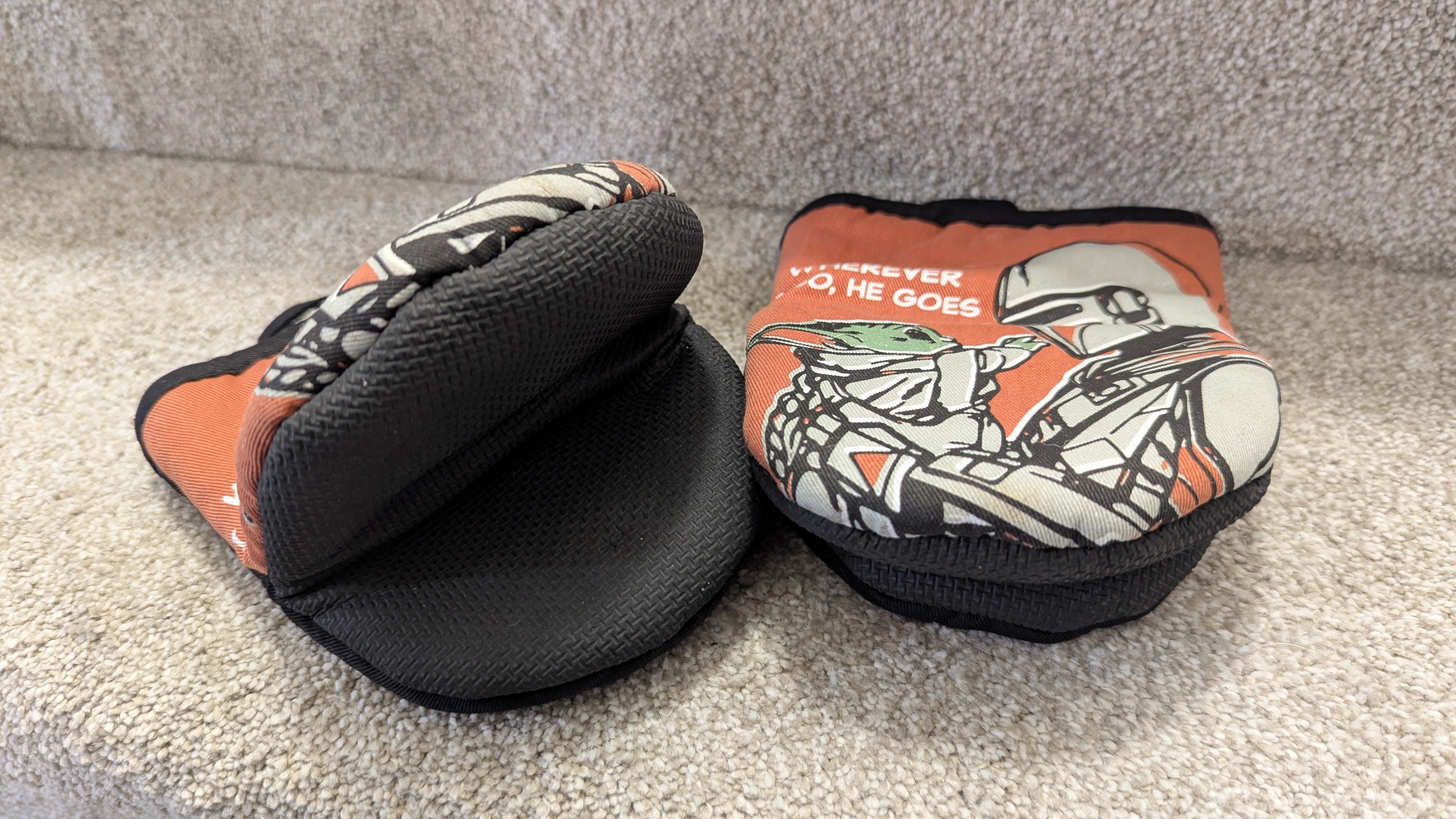 Tervis® STAR WARS® Grogu and Disney® STAR WARS® Oven Mitts - photo 5
