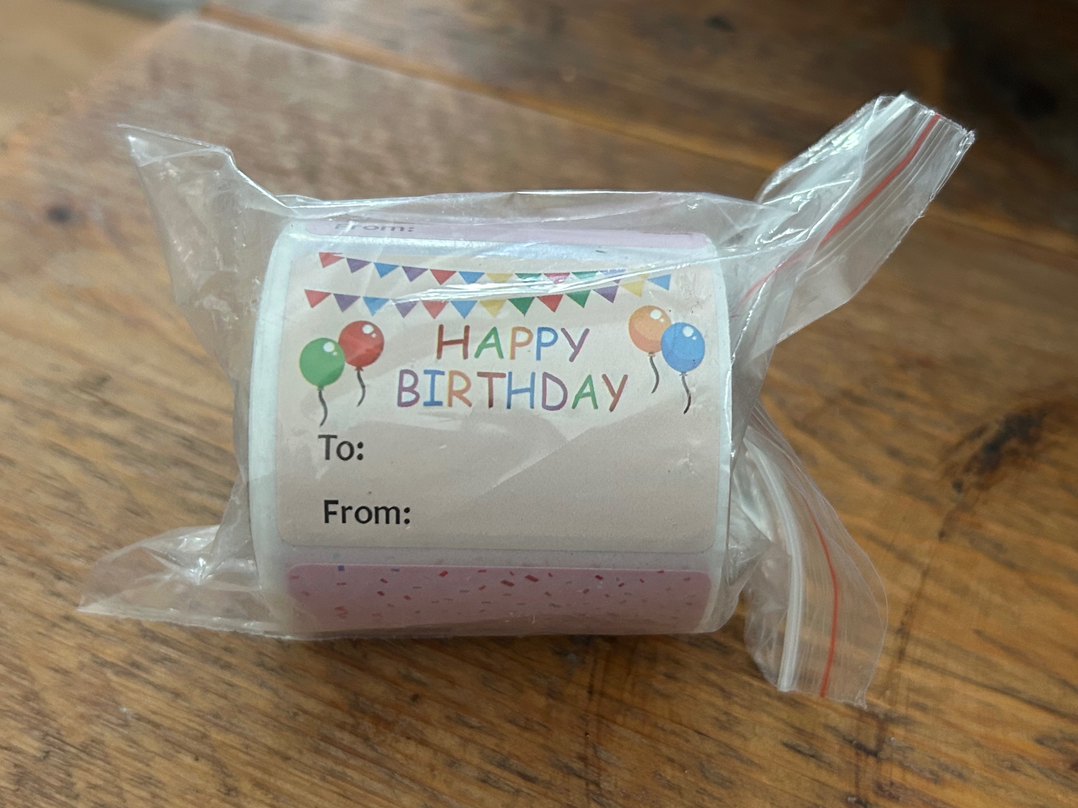 Roll of 100pcs - Happy Birthday Gift Labels