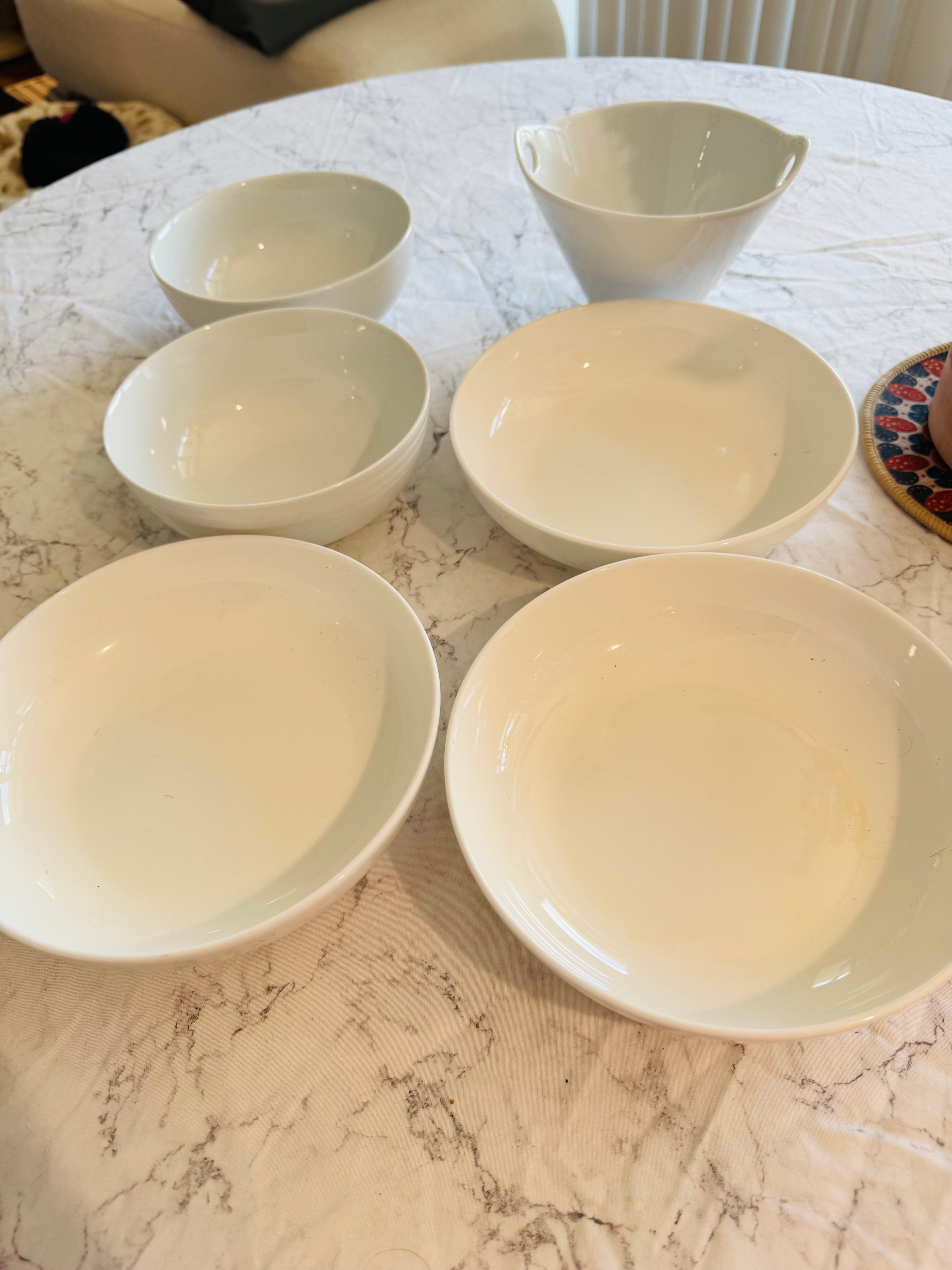 Dinner plates and bowls 7 pcs - photo 3