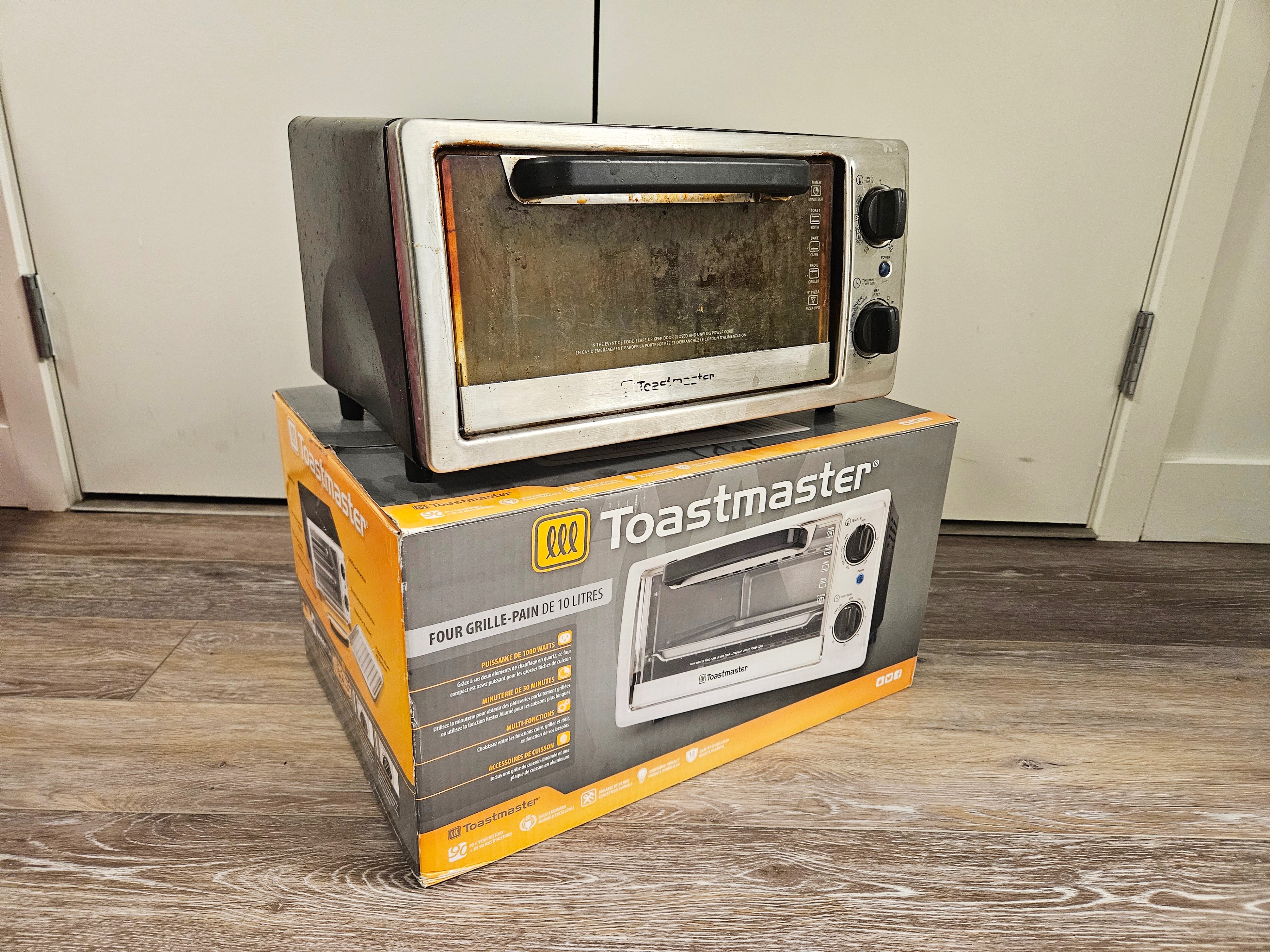 10-Liter Toaster Oven - Tray Included