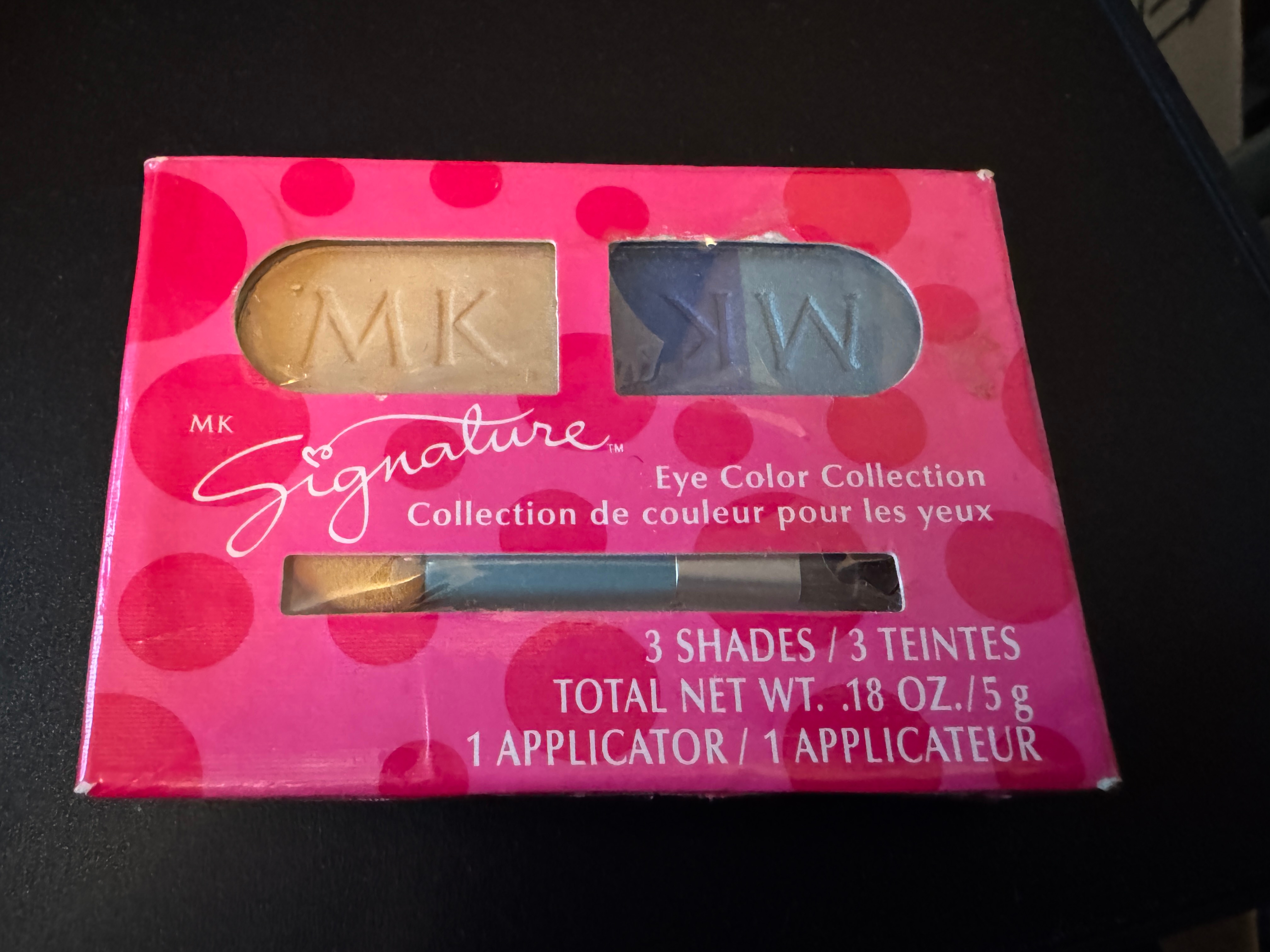 MK Signature Eye Color Collection - Sky Blues